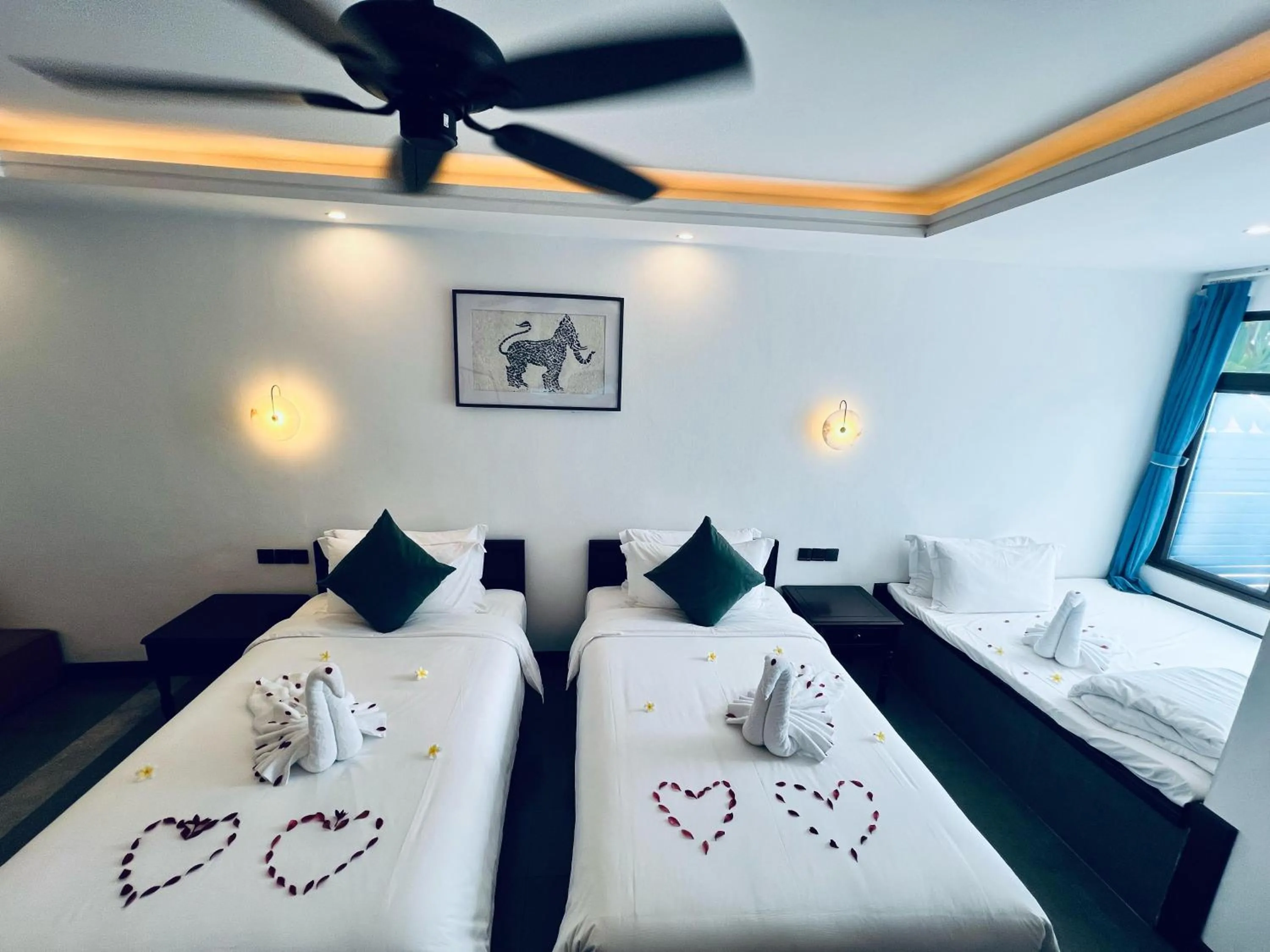 Deluxe Double or Twin Room with Spa Bath in Manyo Hotel and Resort