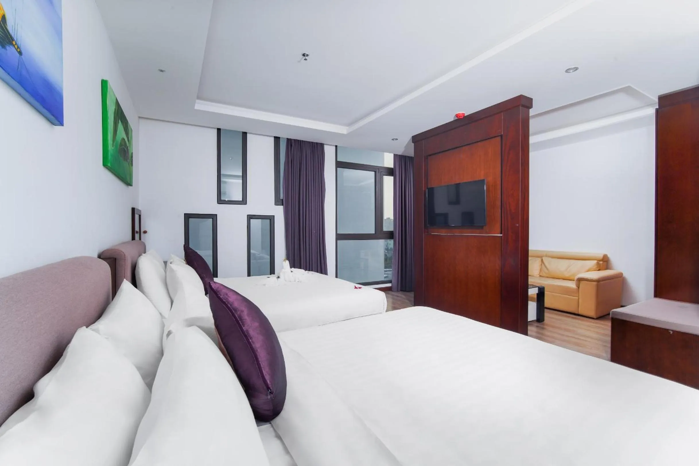 Communal lounge/ TV room, Bed in Golden Sun Apartment by New Sky Travel