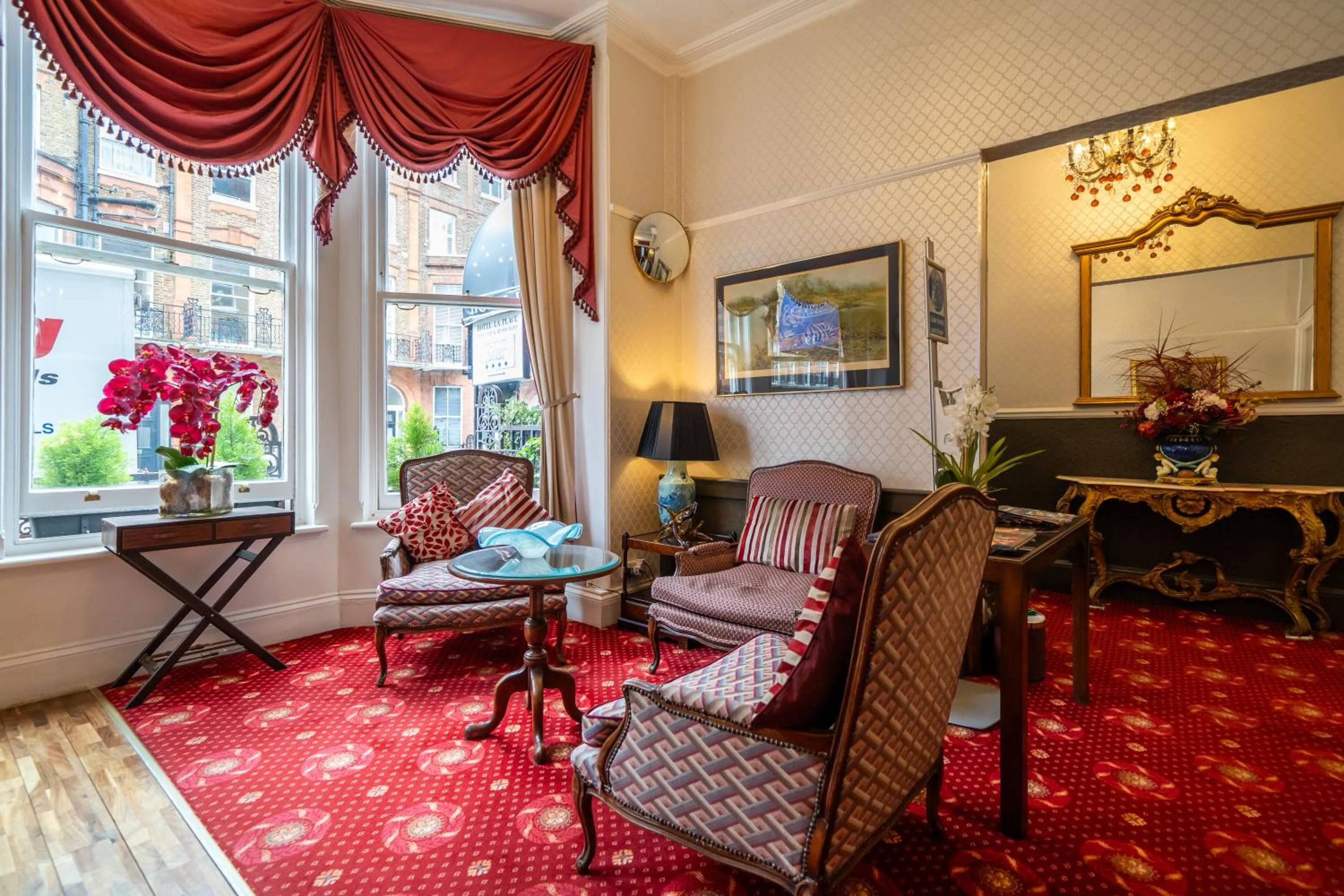 Living room in Hotel La Place