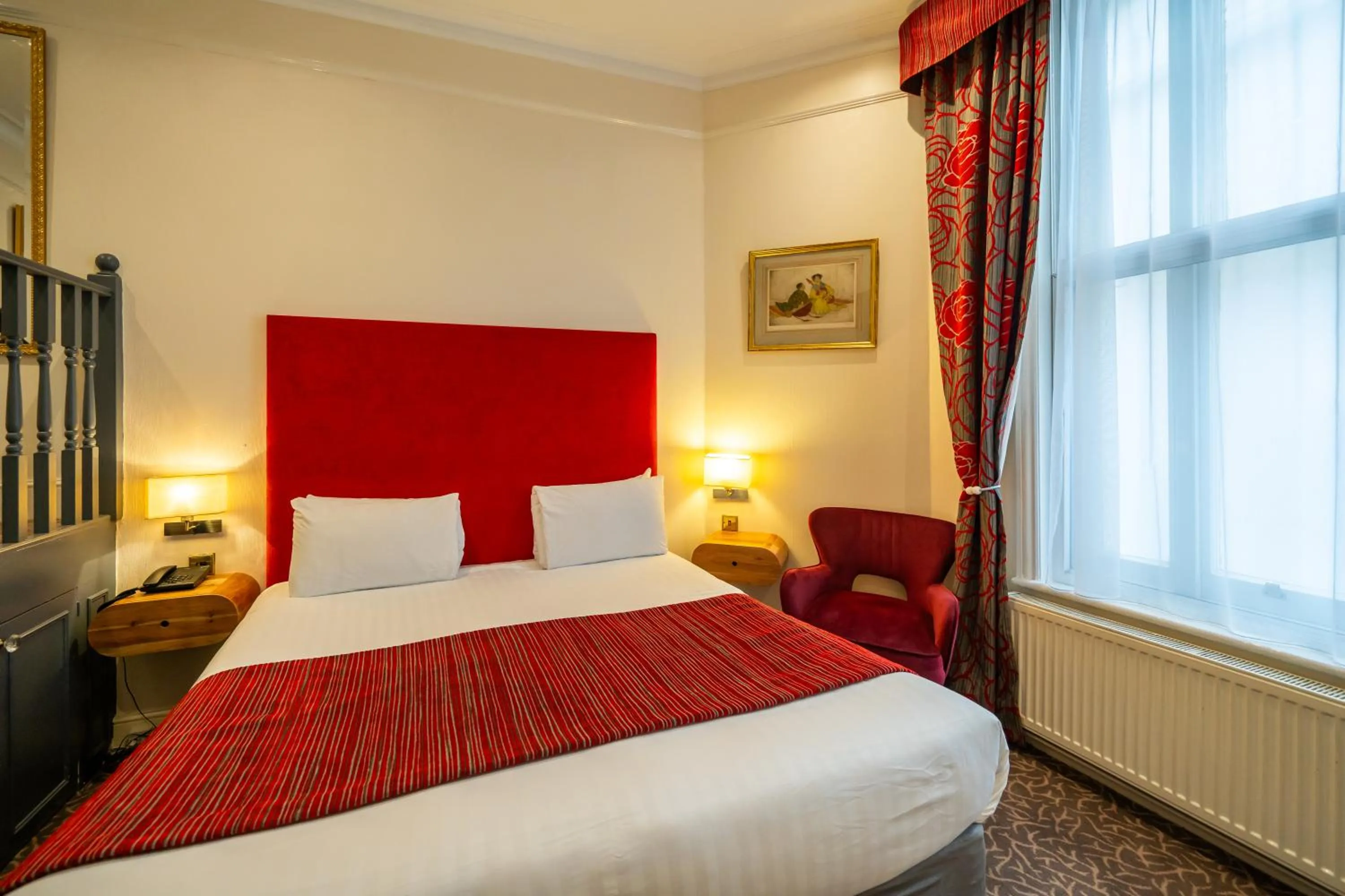 Bed in Hotel La Place