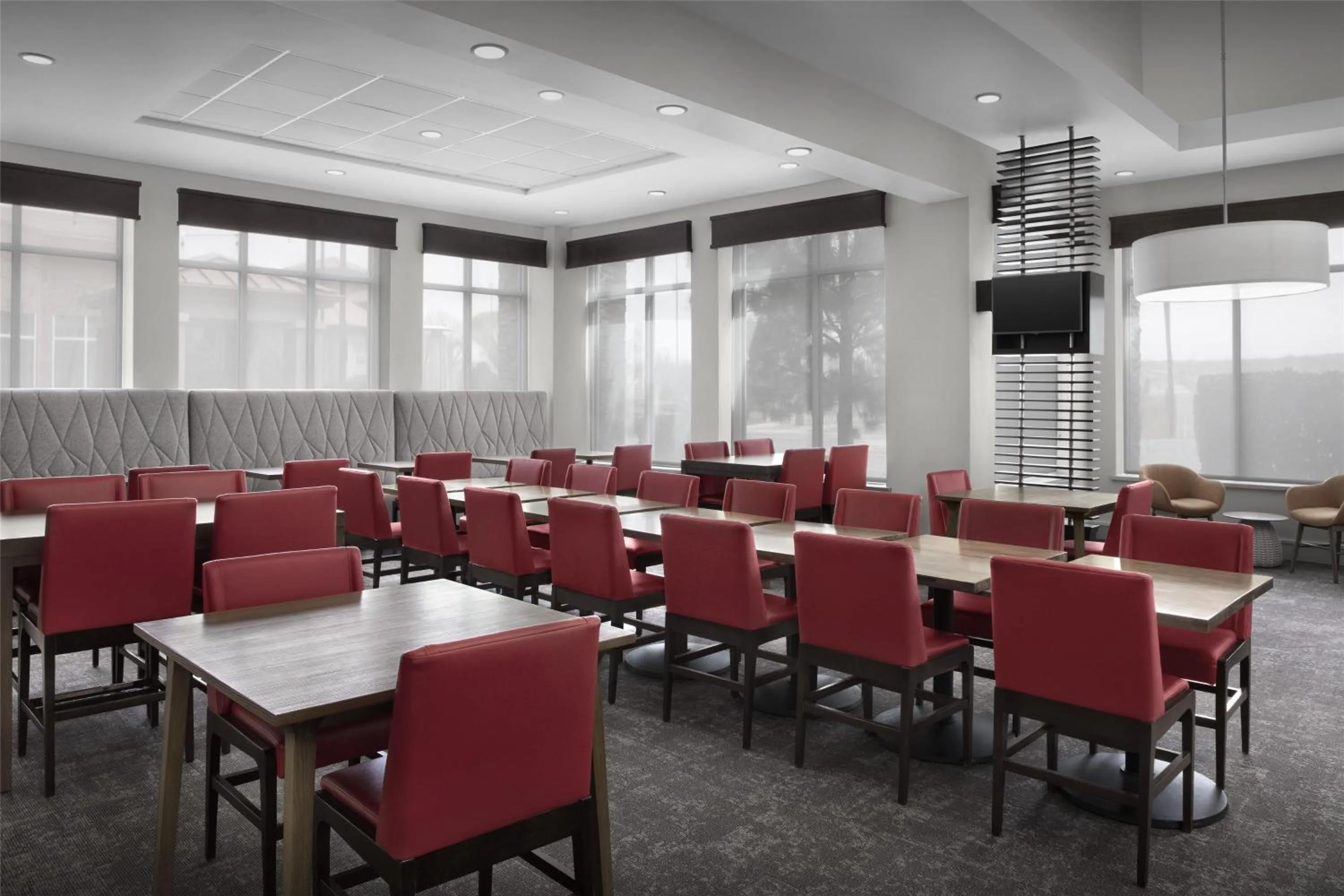 Restaurant/places to eat in Hilton Garden Inn Gallup