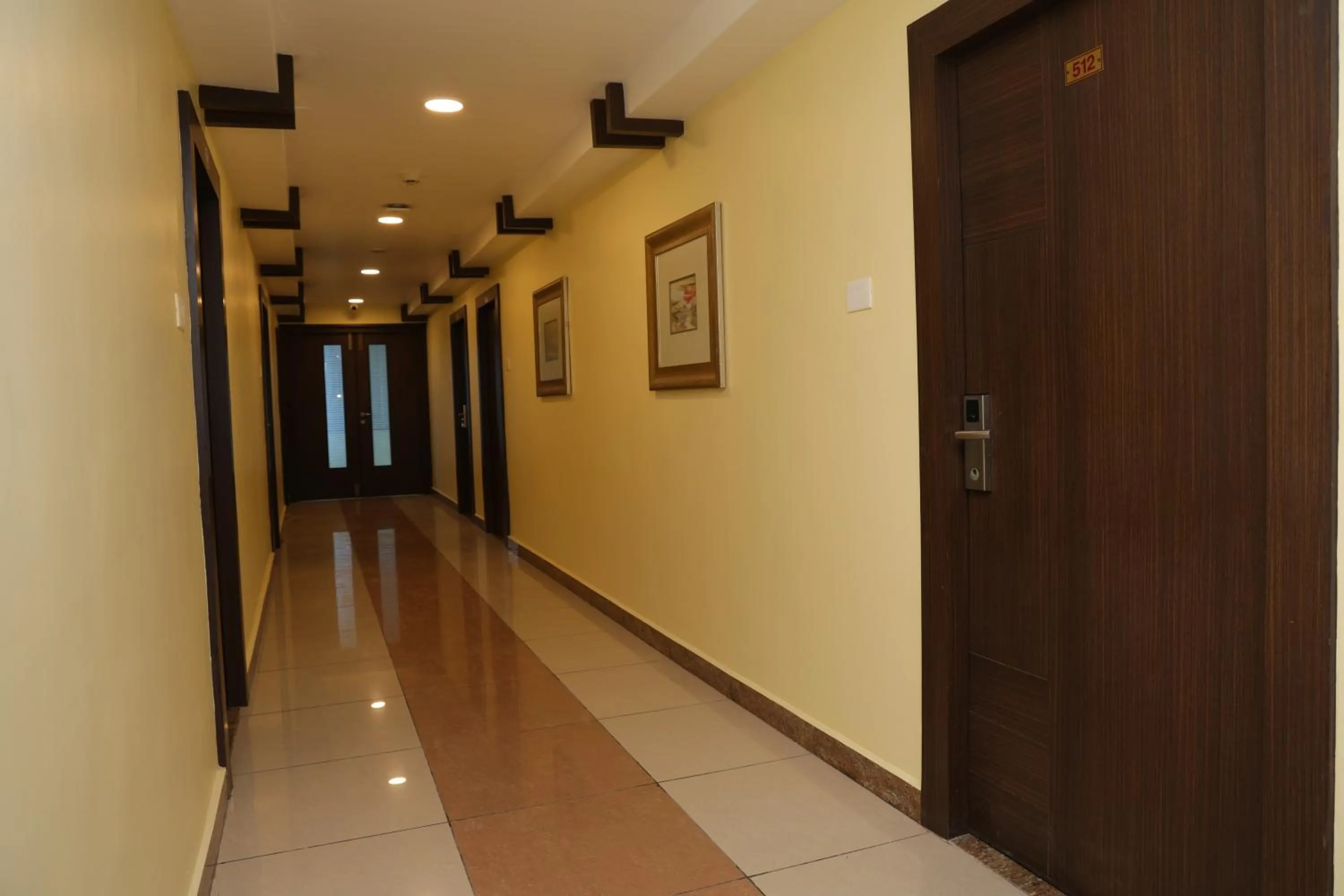 Property building in HOTEL SR