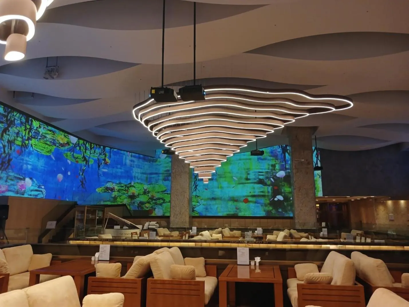 Lounge or bar in Songdo Central Park Hotel