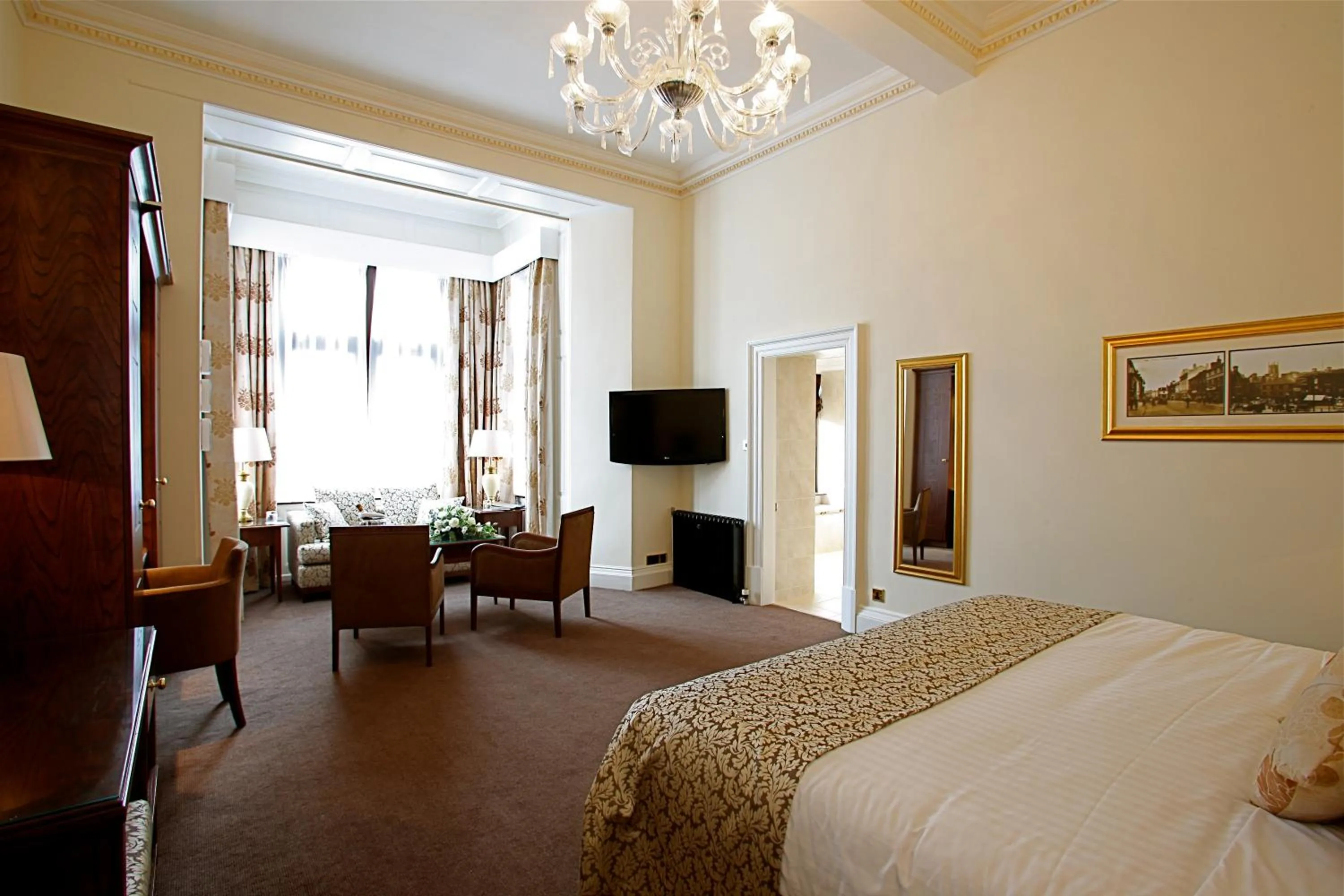 Bed in Bagden Hall Hotel