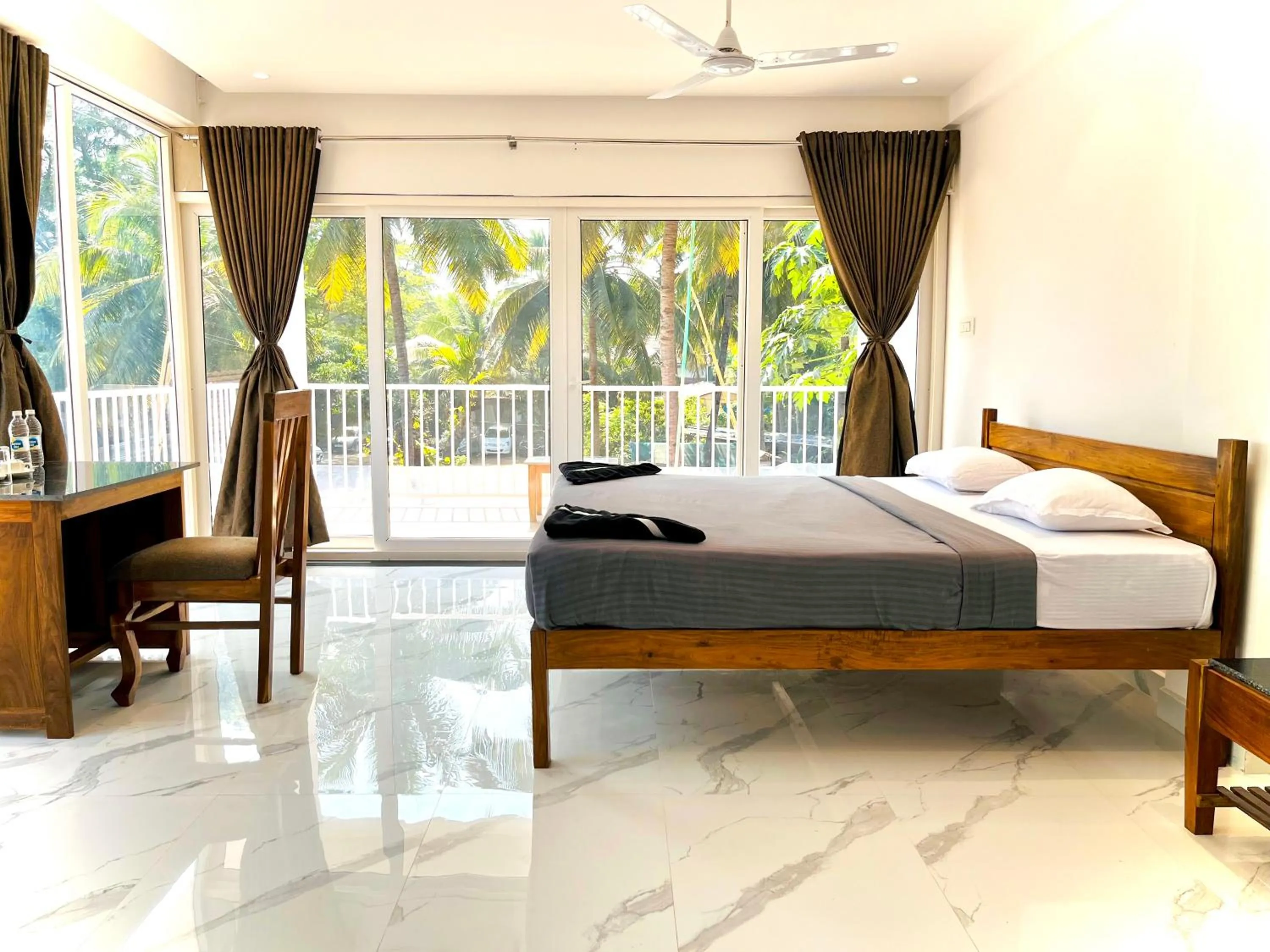 Bed in Crystall Goa Palolem