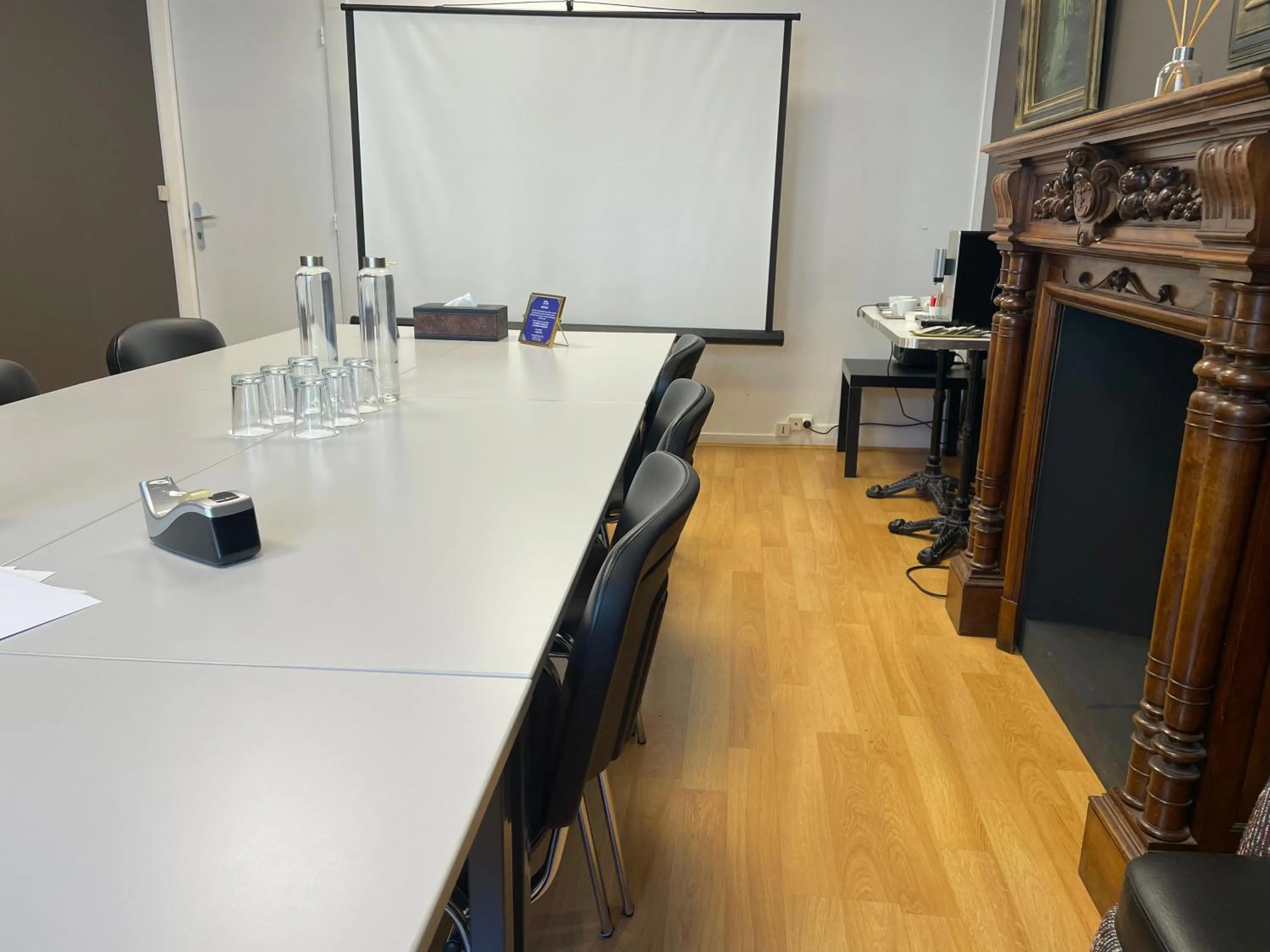 Meeting/conference room in Hotel Locomo - Gare de Lyon Bastille