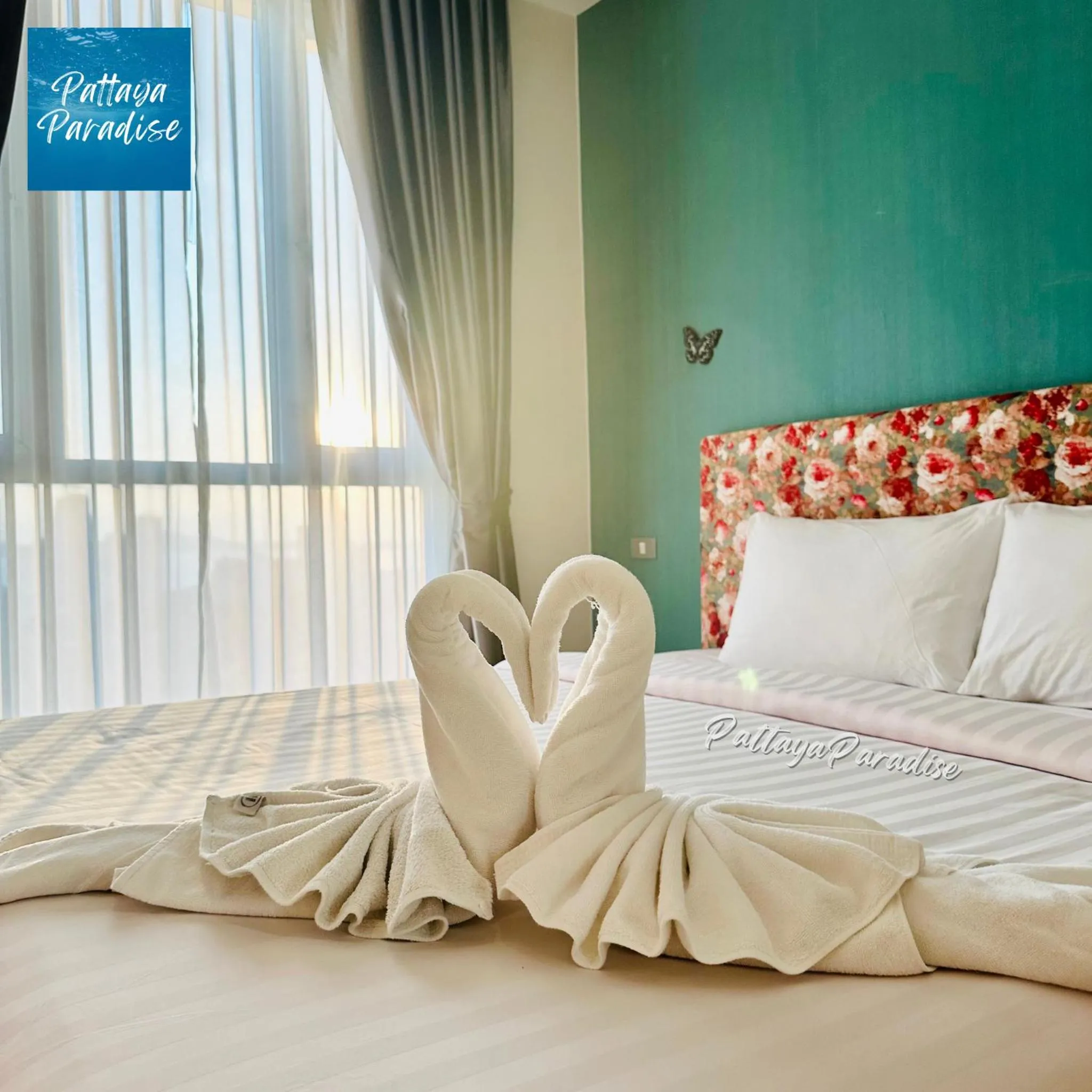 Bed in Grande Caribbean Resort Pattaya