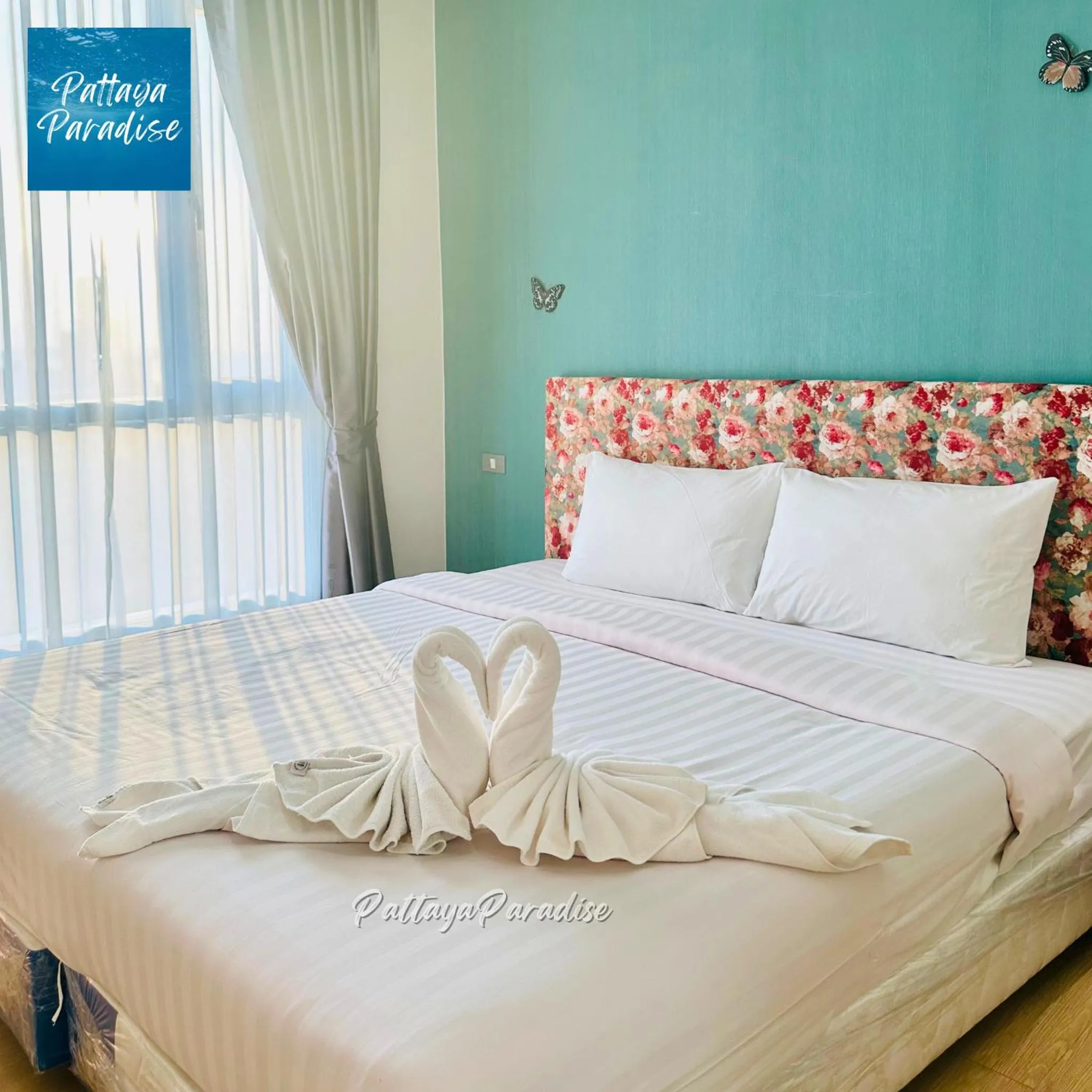 Bed in Grande Caribbean Resort Pattaya