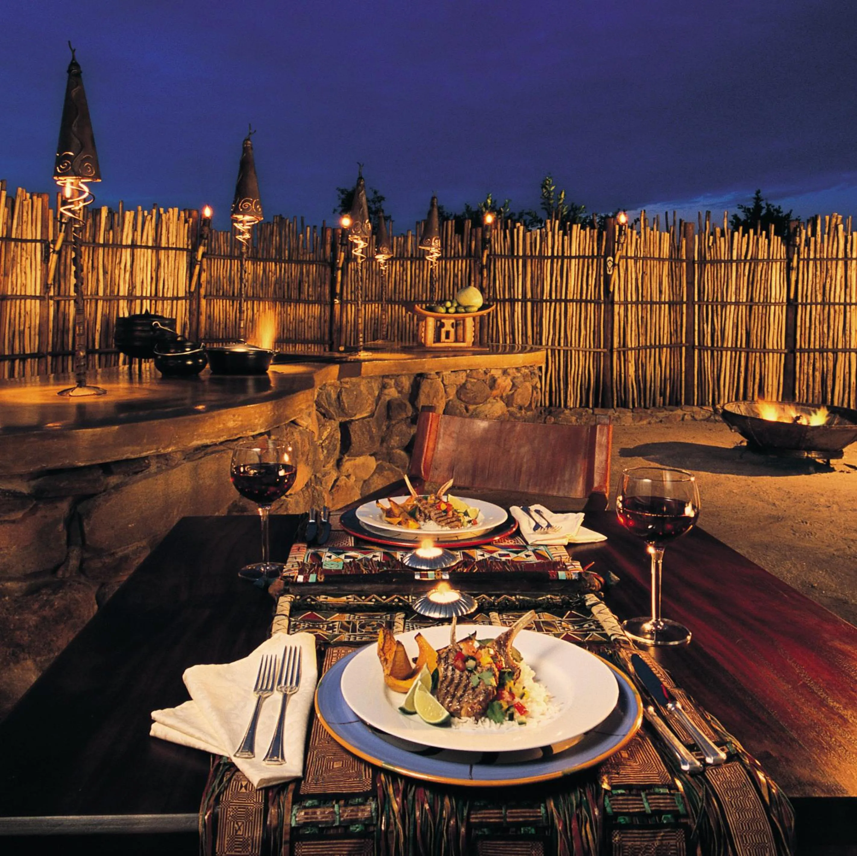 Restaurant/places to eat in Makweti Safari Lodge