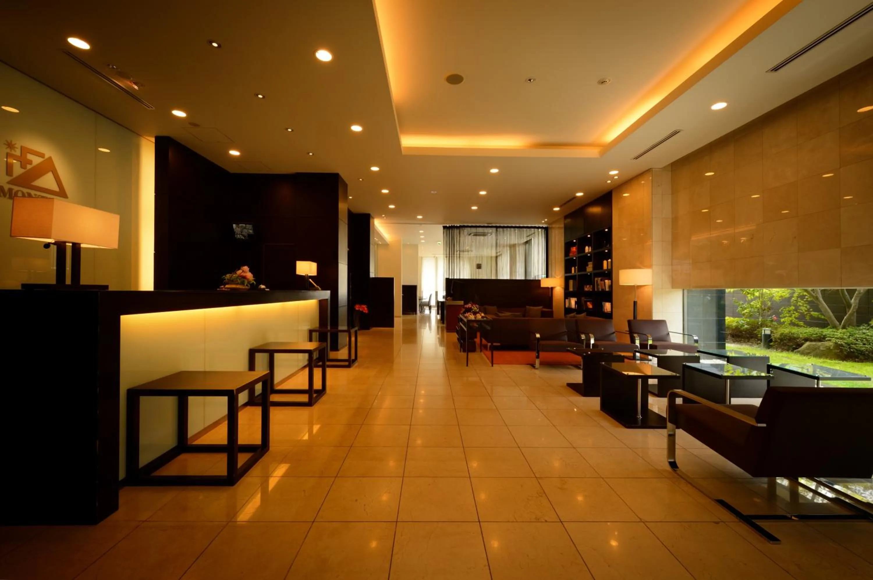 Lobby or reception in Montein Hotel