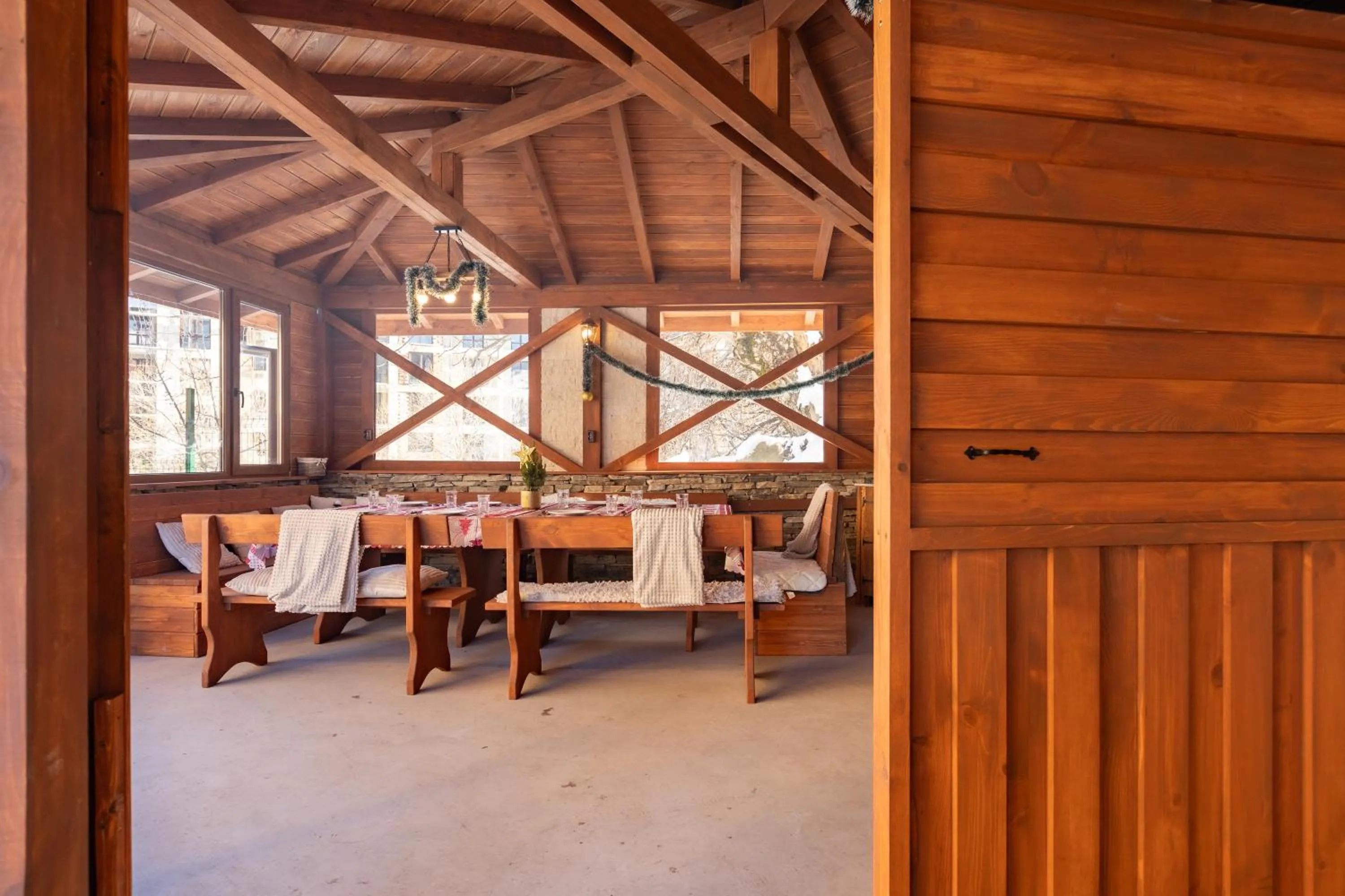 BBQ facilities in Pirin Sense Apartment Complex