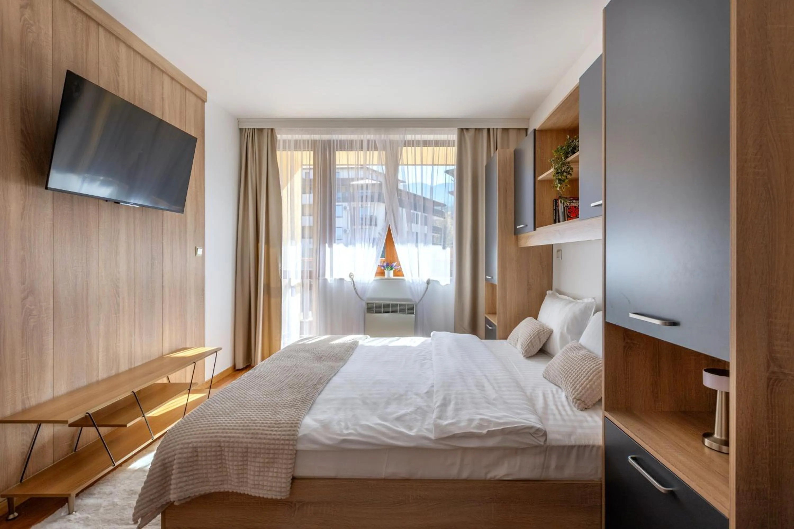 Bed in Pirin Sense Apartment Complex