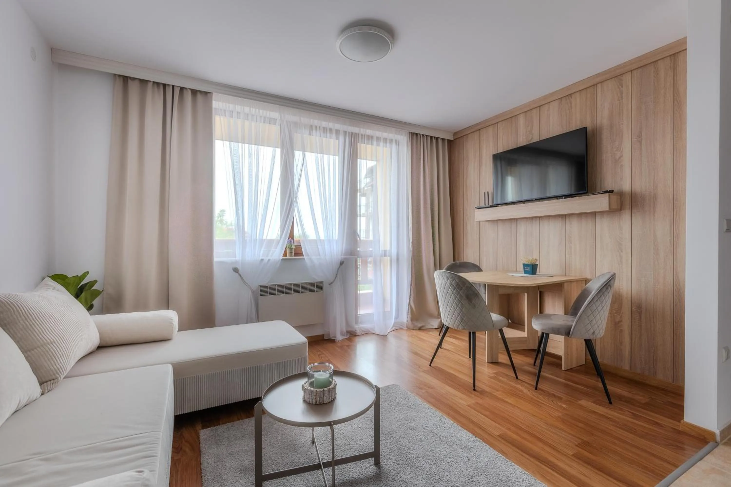 TV and multimedia in Pirin Sense Apartment Complex