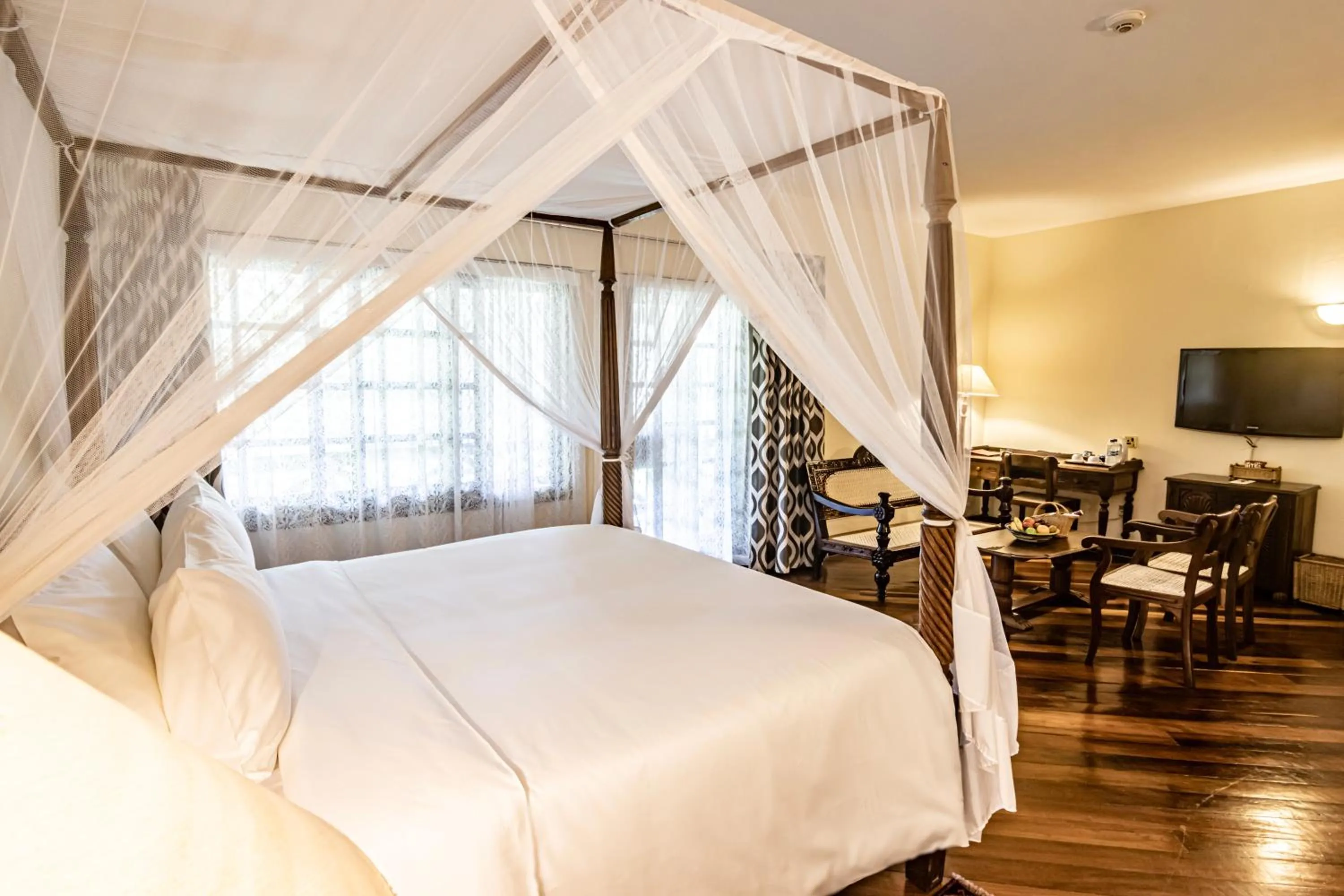 Bed in Safari Park Hotel