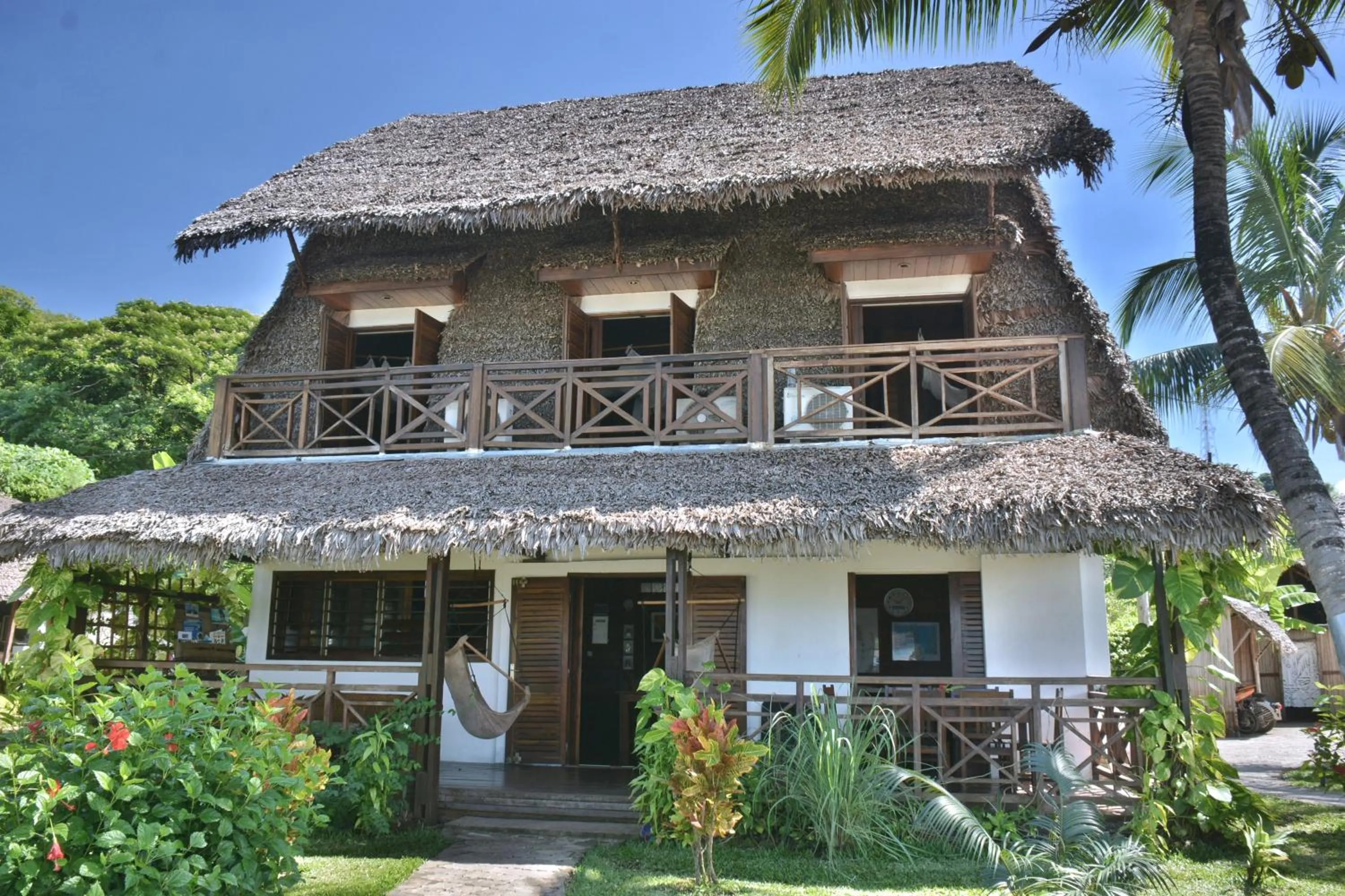 Facade/entrance in Ylang hôtel