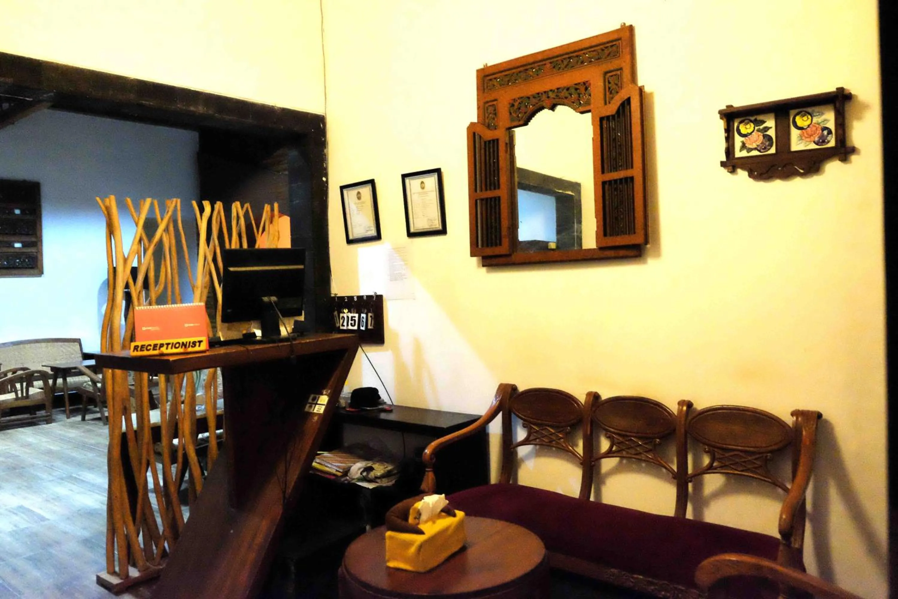 Lobby or reception in Puri Minggiran Guest House
