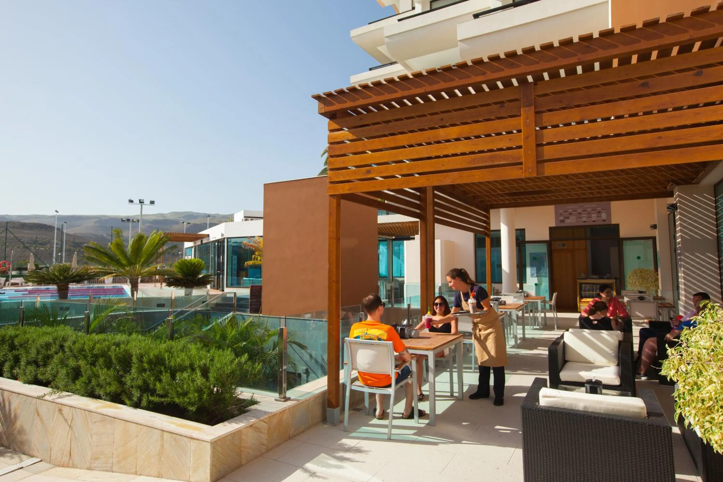 Restaurant/places to eat in Grupotel Las Pitas