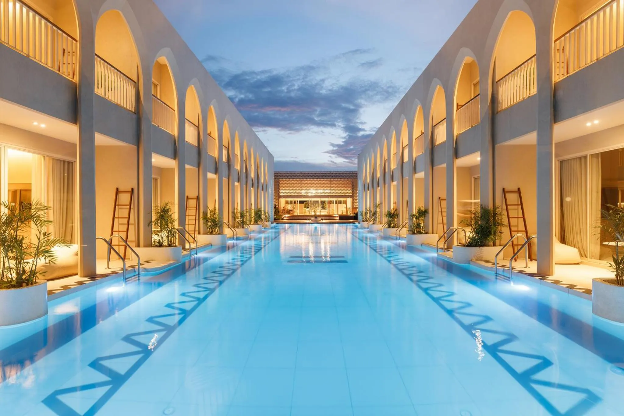 Swimming pool in Navakiri Boutique Resort Satun