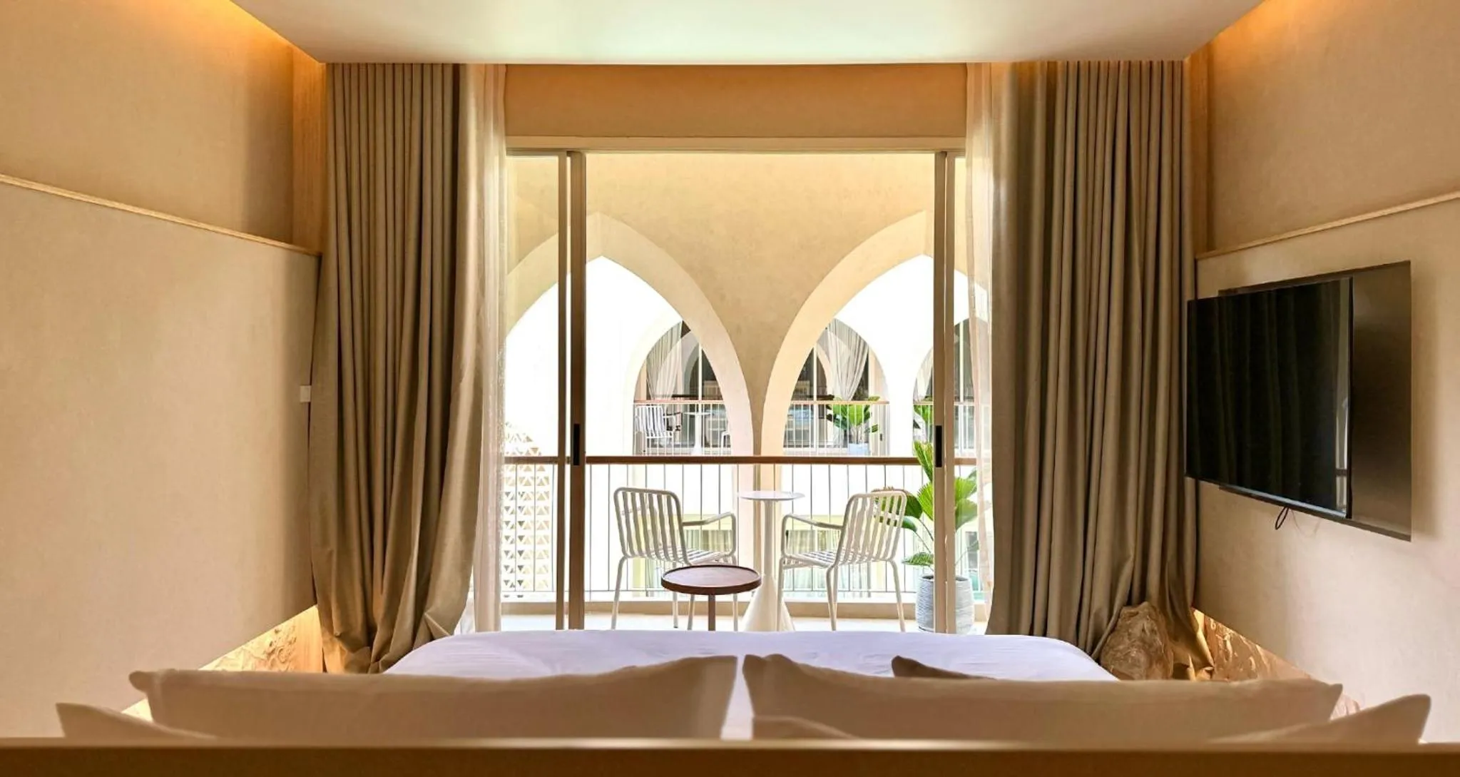 Bed in Navakiri Boutique Resort Satun