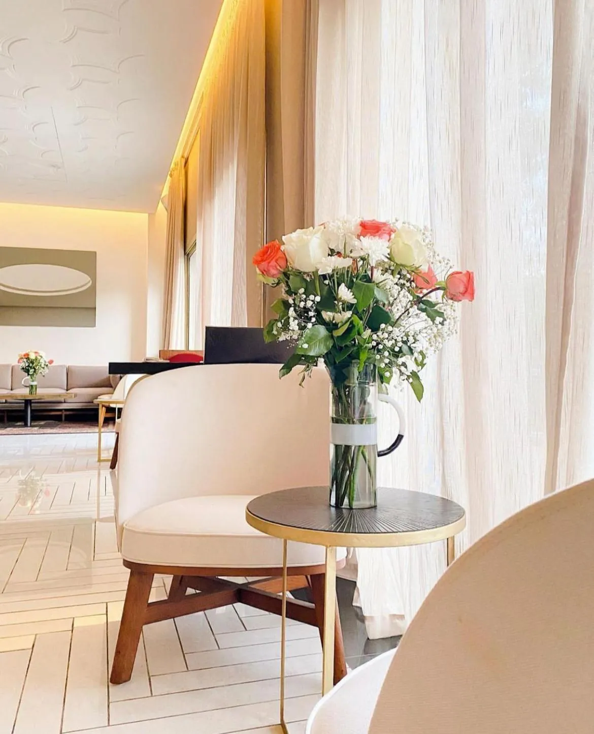 Restaurant/places to eat in Hotel Lepic