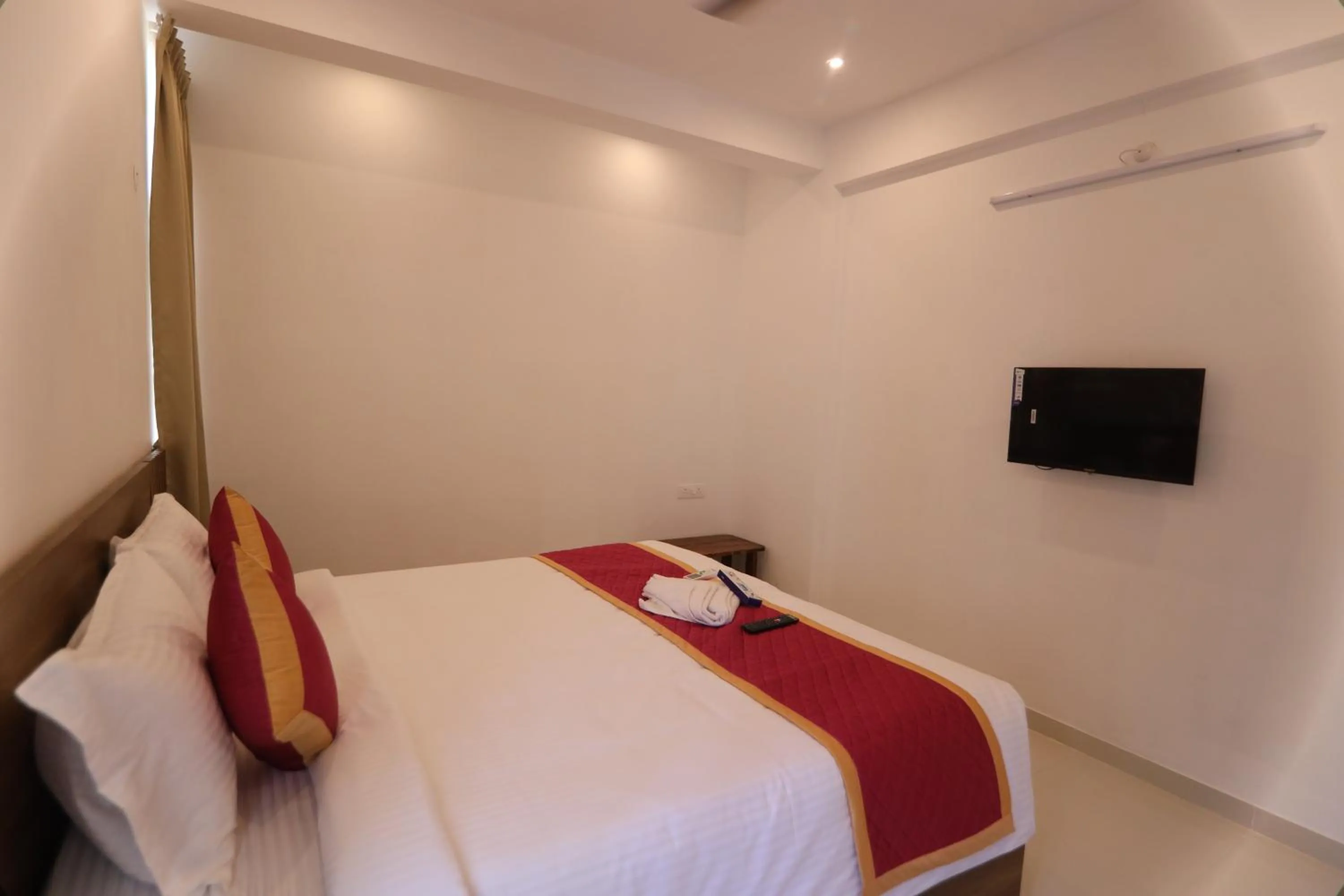 Bedroom, Bed in J Park Auroville Beach