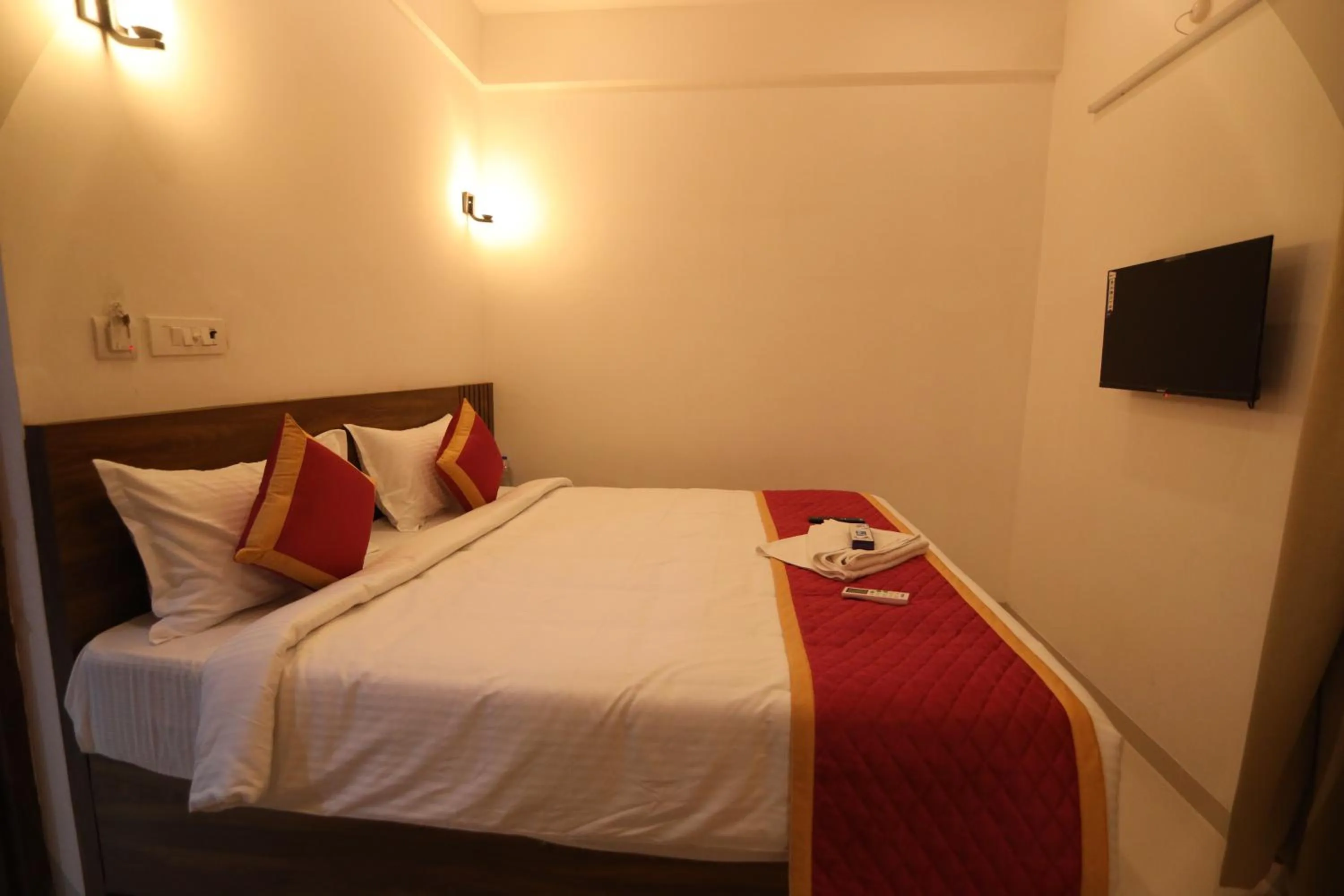 Bed in J Park Auroville Beach