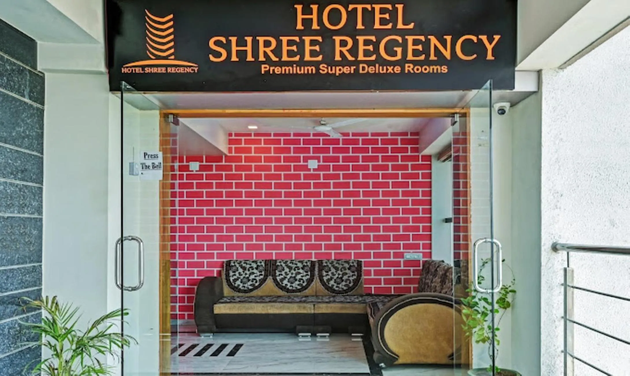 Facade/entrance in Hotel Shree Regency Ahmedabad