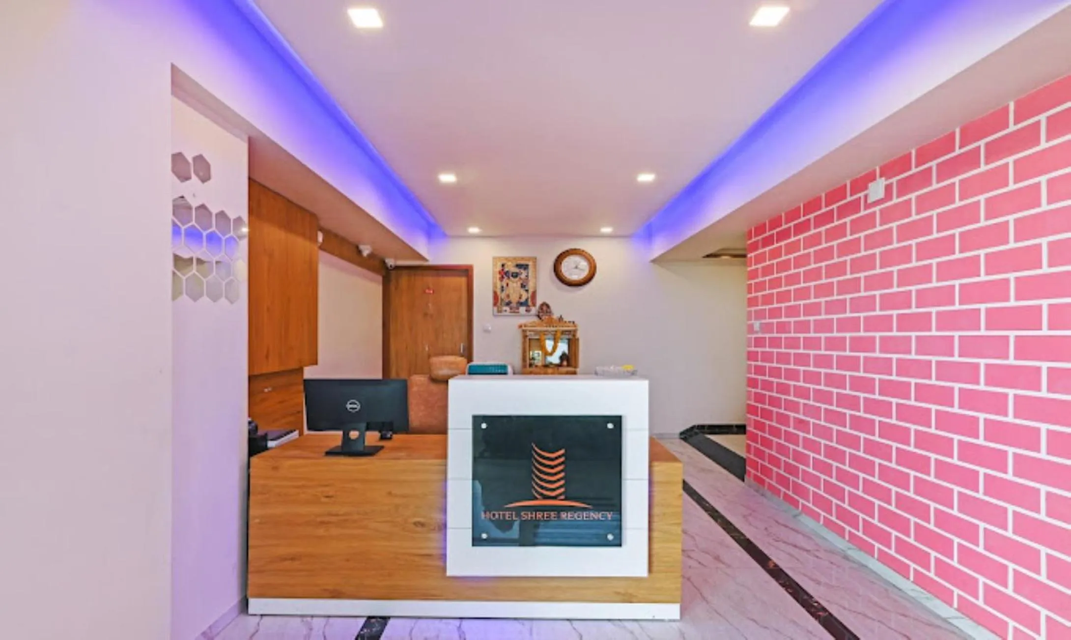 Lobby or reception in Hotel Shree Regency Ahmedabad