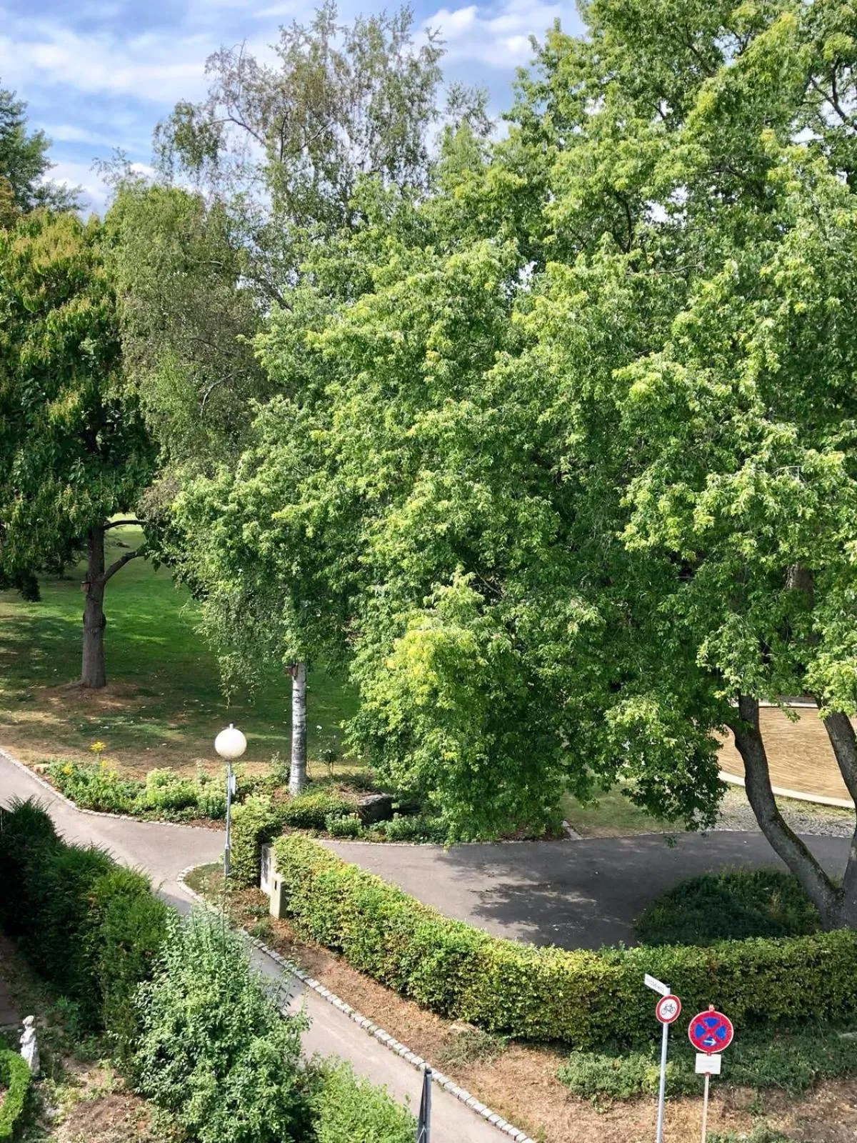 Street view in Hotel Am Park