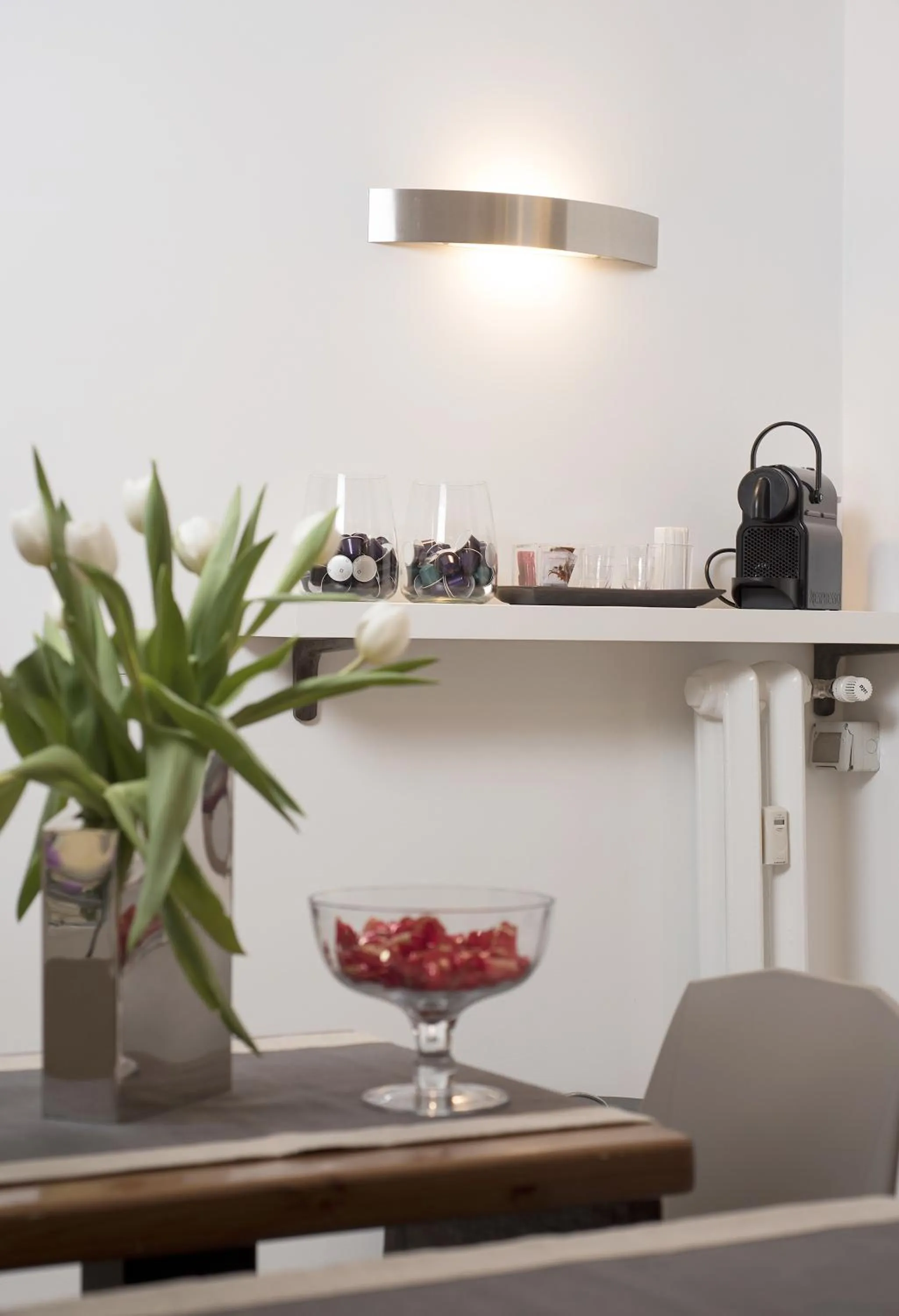 Coffee/tea facilities in 111 ColaDiRienzo Rooms - by AD Roma