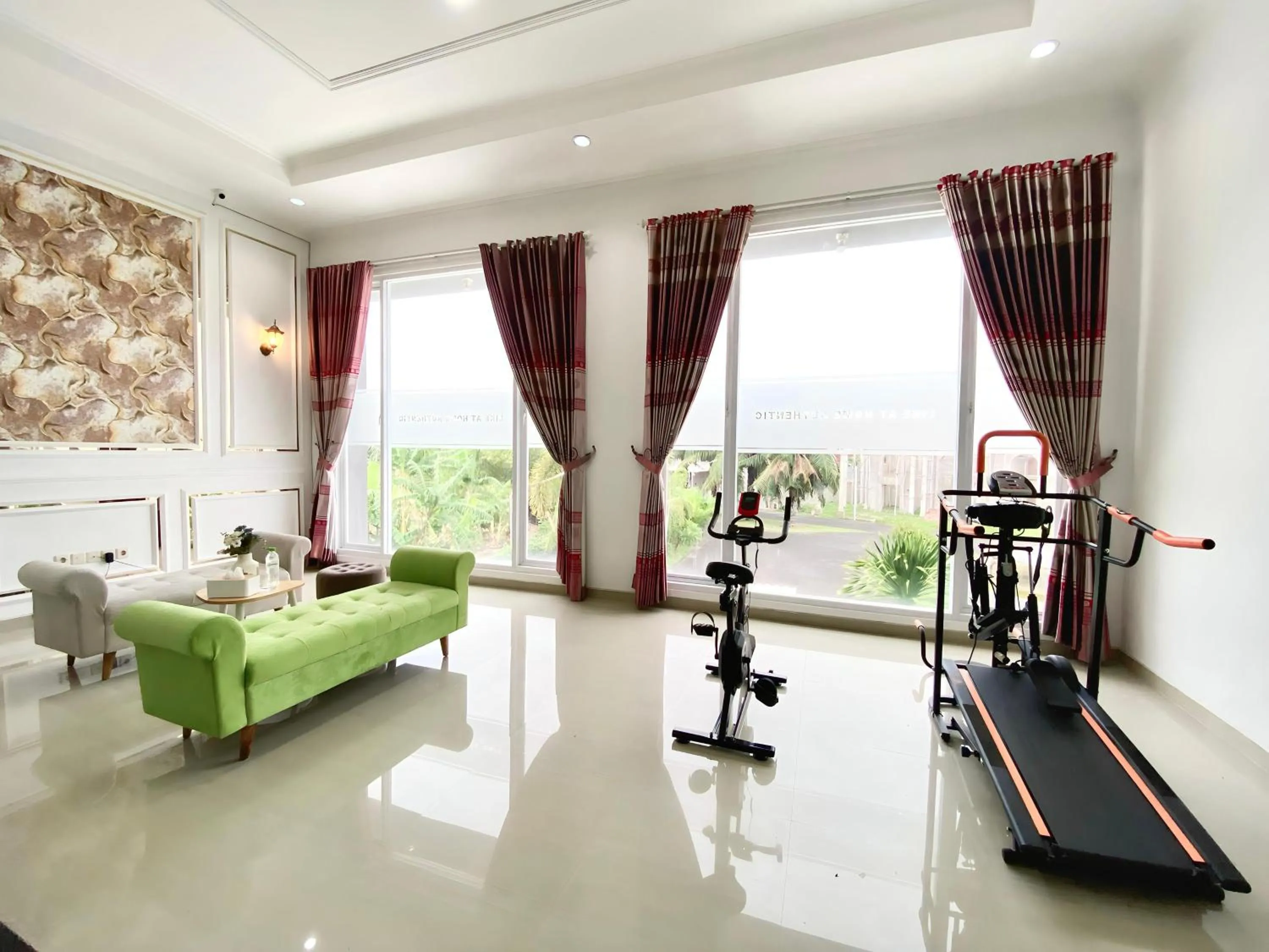 Fitness centre/facilities in Omah Ulfah Homestay