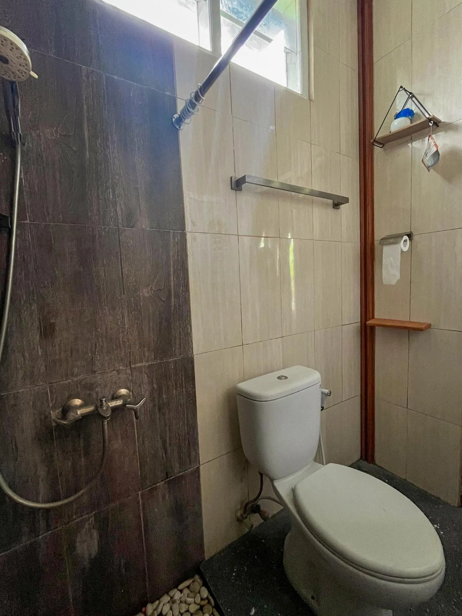 Shower in Omah Ulfah Homestay