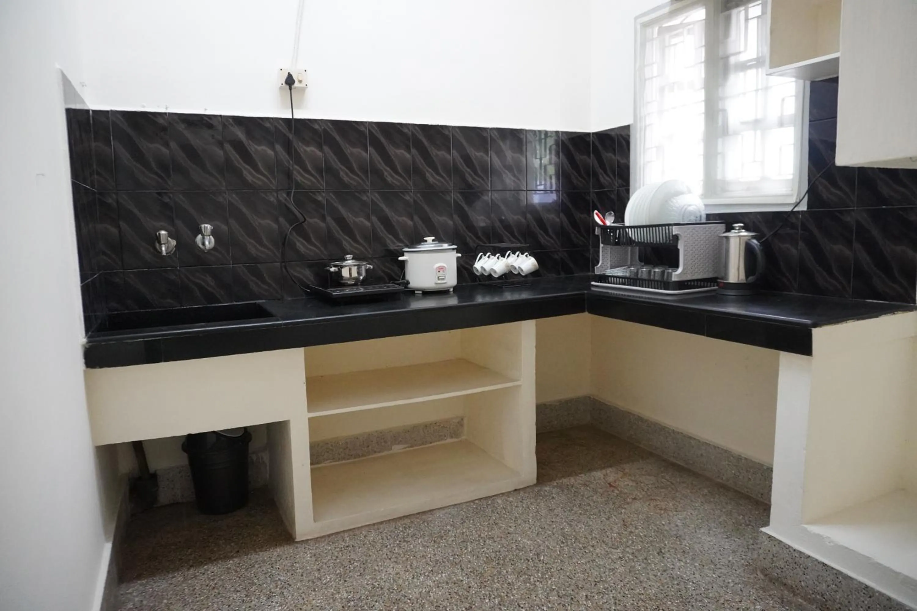 Kitchen or kitchenette in ABS Home Stay, 2Bed room AC Flats,Tirupati