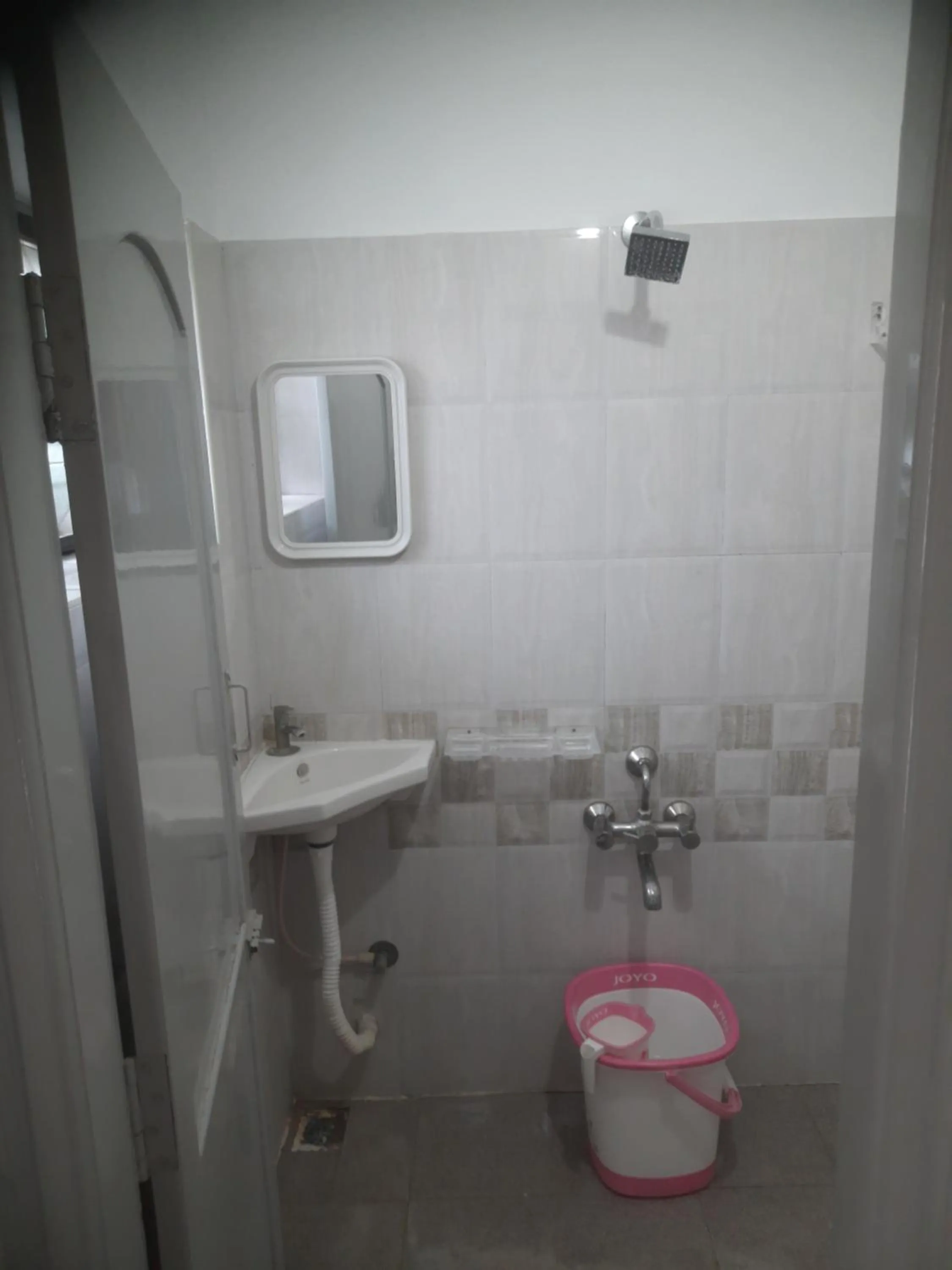 Bathroom in ABS Home Stay, 2Bed room AC Flats,Tirupati