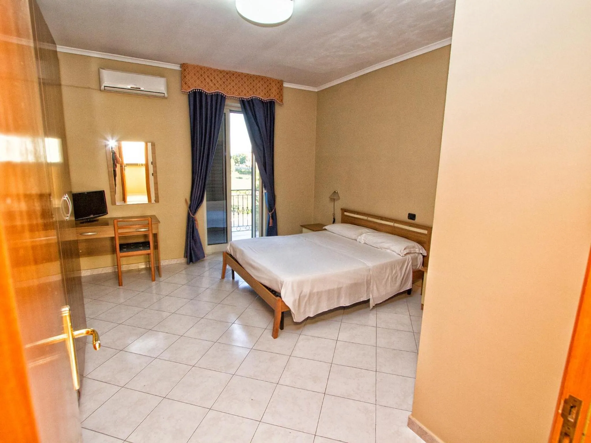 Bedroom in Hotel Silverado