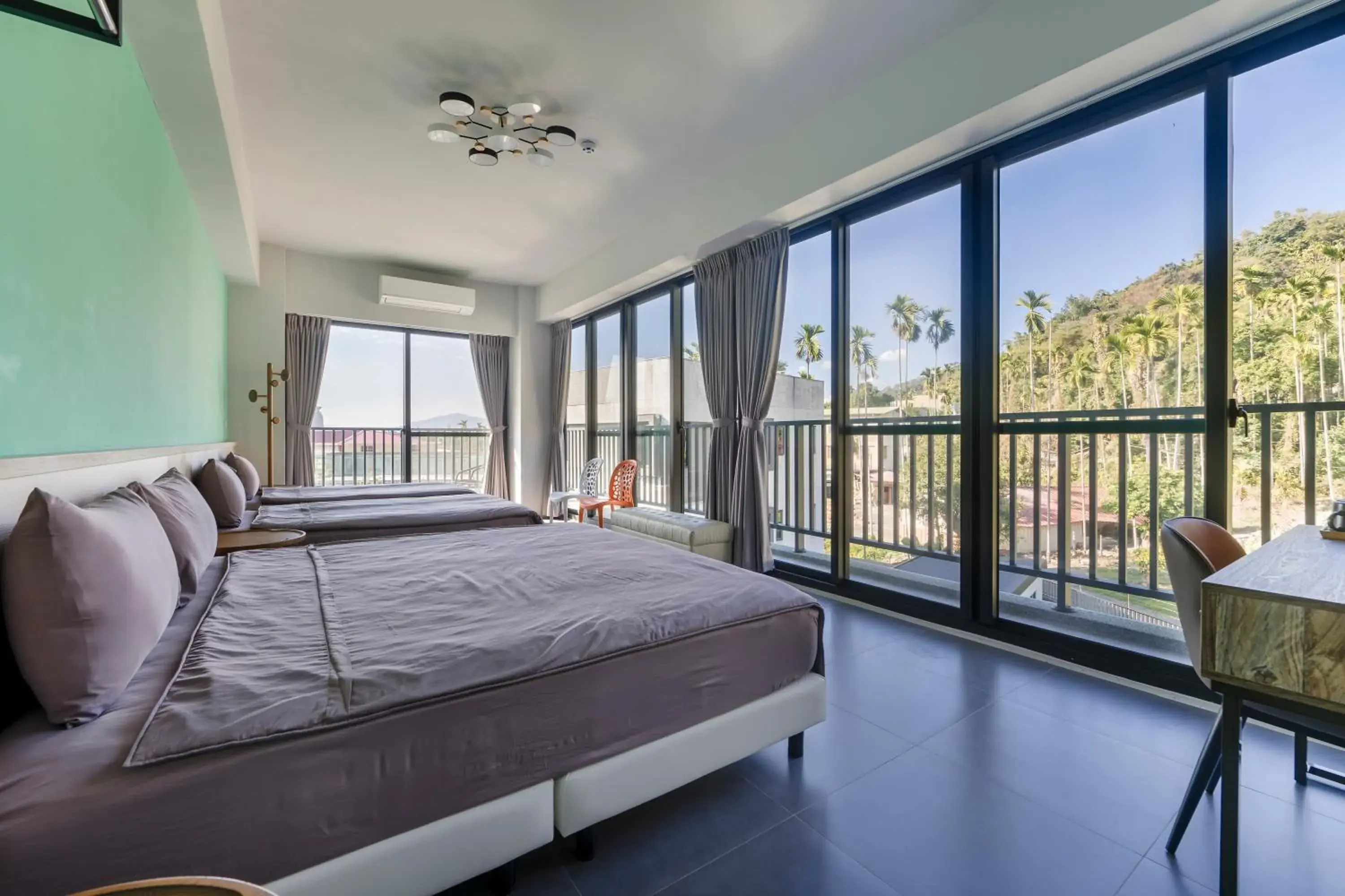 Quadruple Room with Balcony in Hills Velleys Quadruple Room with Balcony in Hills Velleys