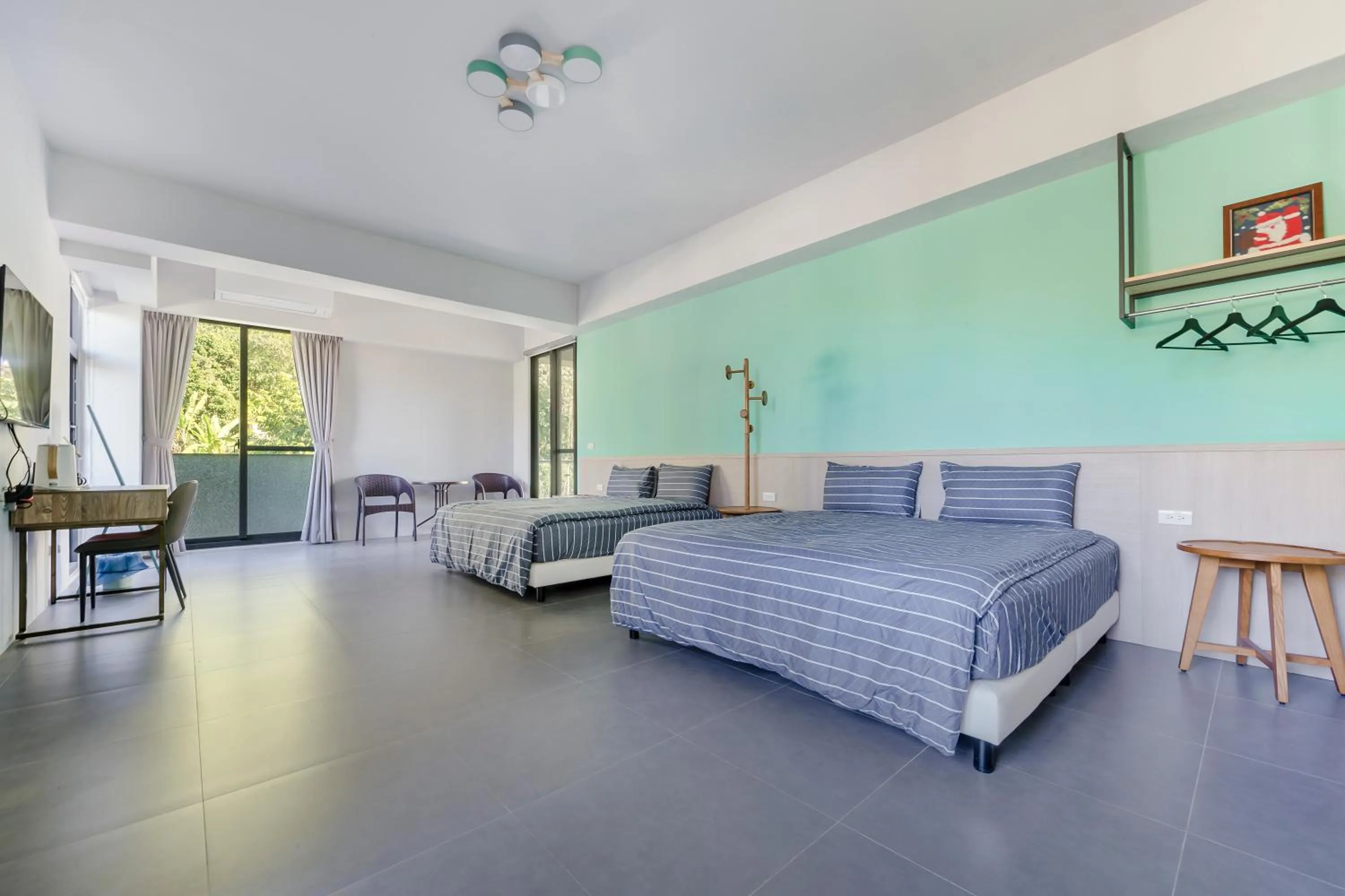 Bed in Hills Velleys