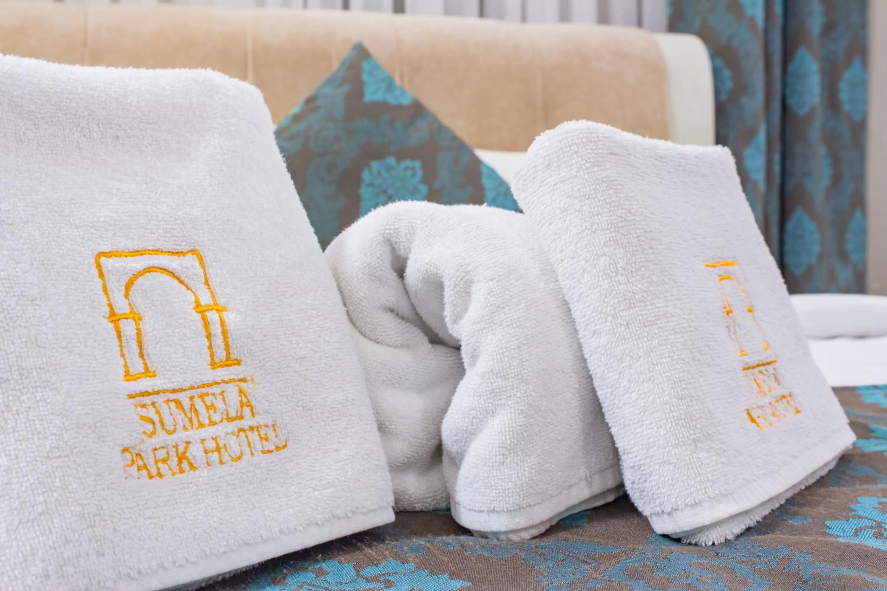 Bed in Sumela Park Hotel