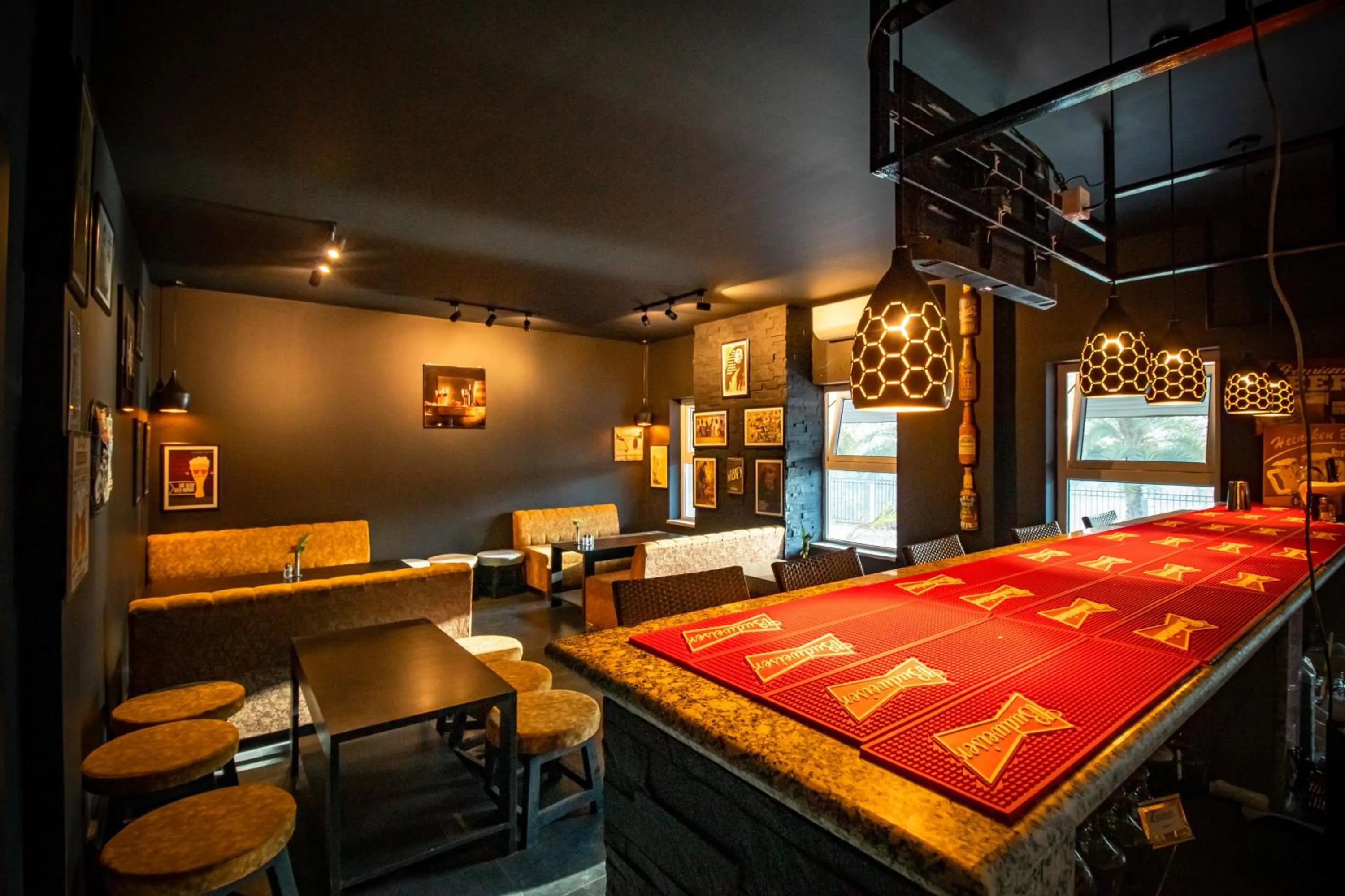 Restaurant/places to eat in Landmark Bhairahawa