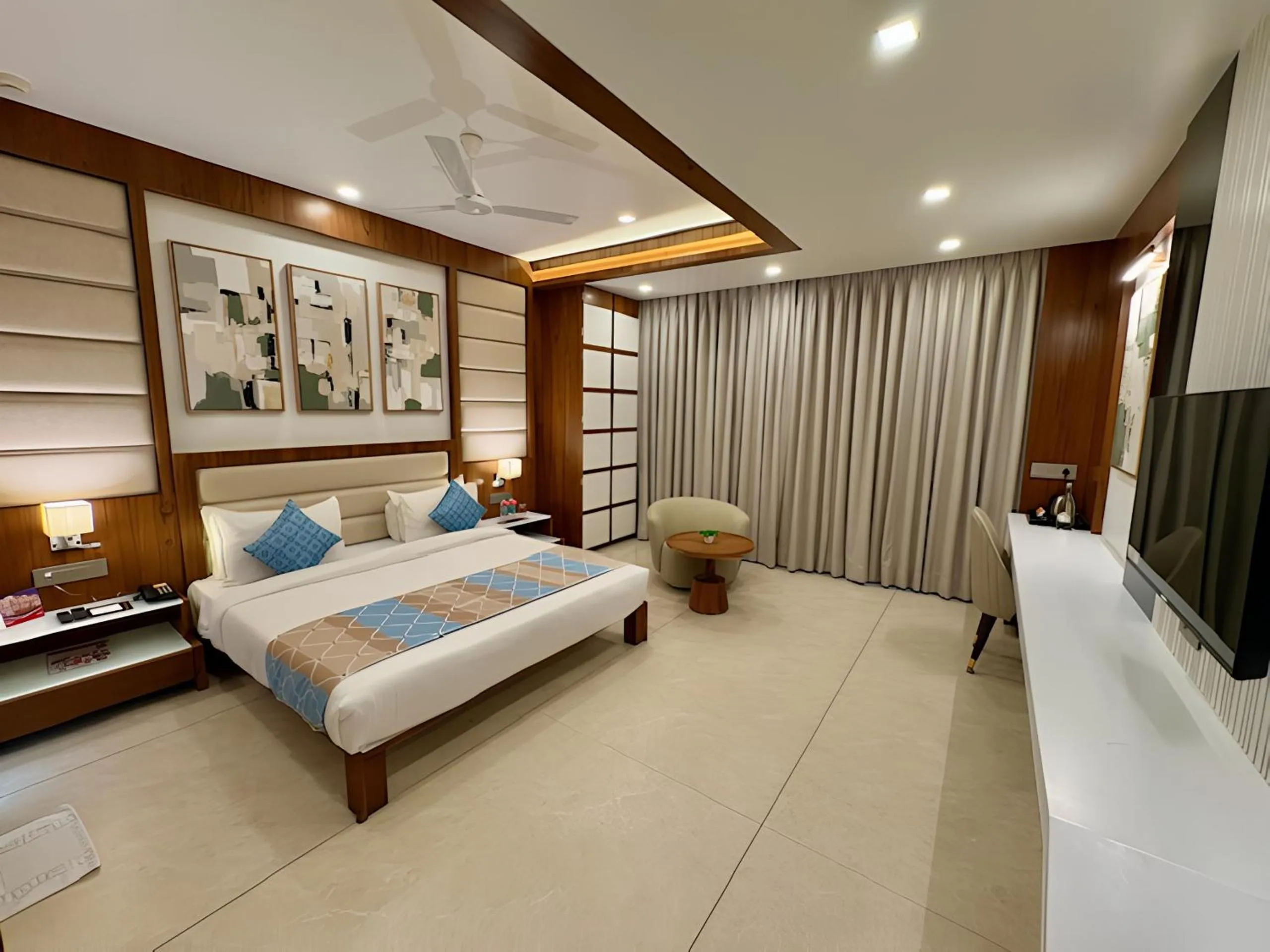 Bed in Dwarkadhish Lords Eco Inn