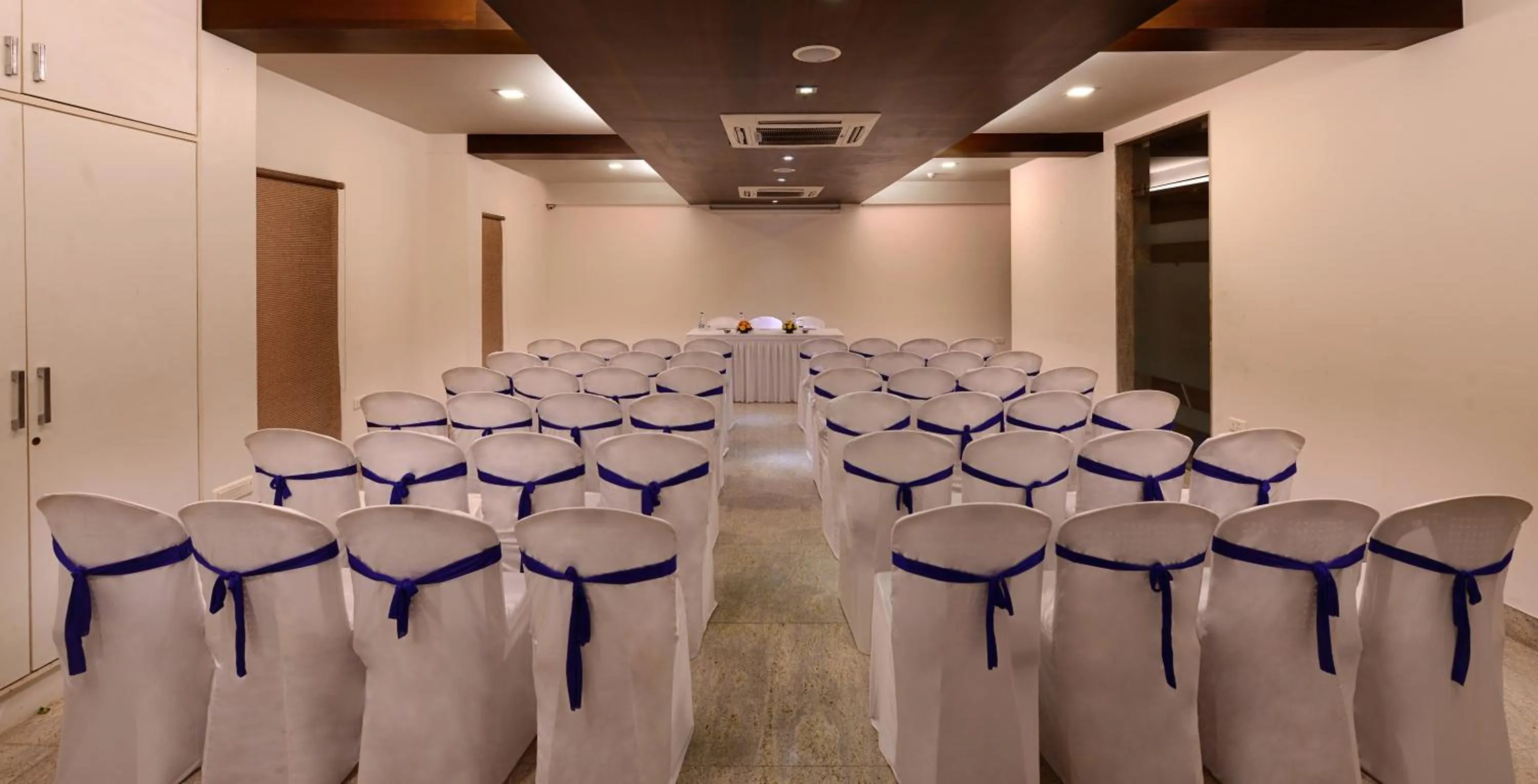 Business facilities in Dwarkadhish Lords Eco Inn
