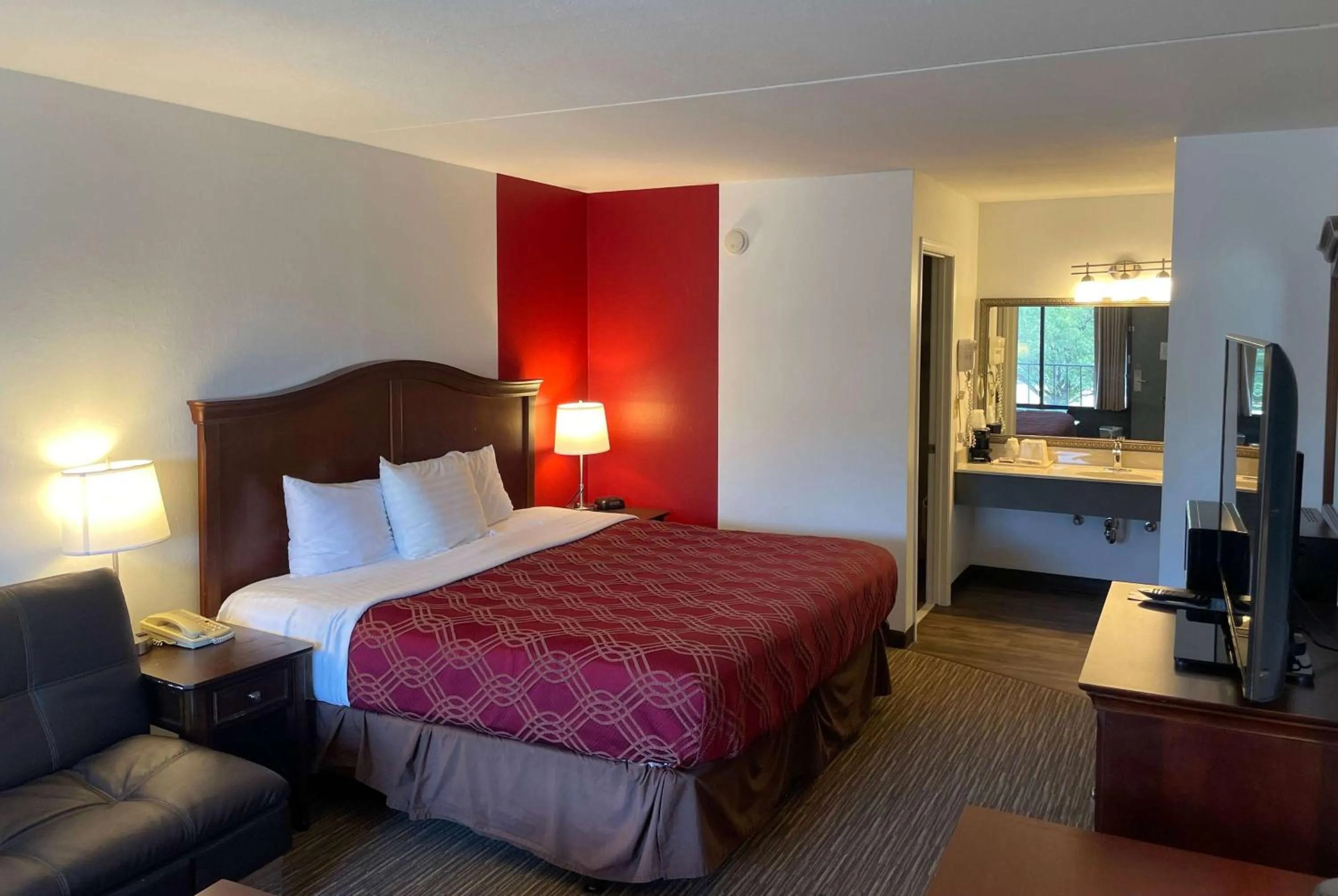 Photo of the whole room in Ramada by Wyndham Branson Theatre District