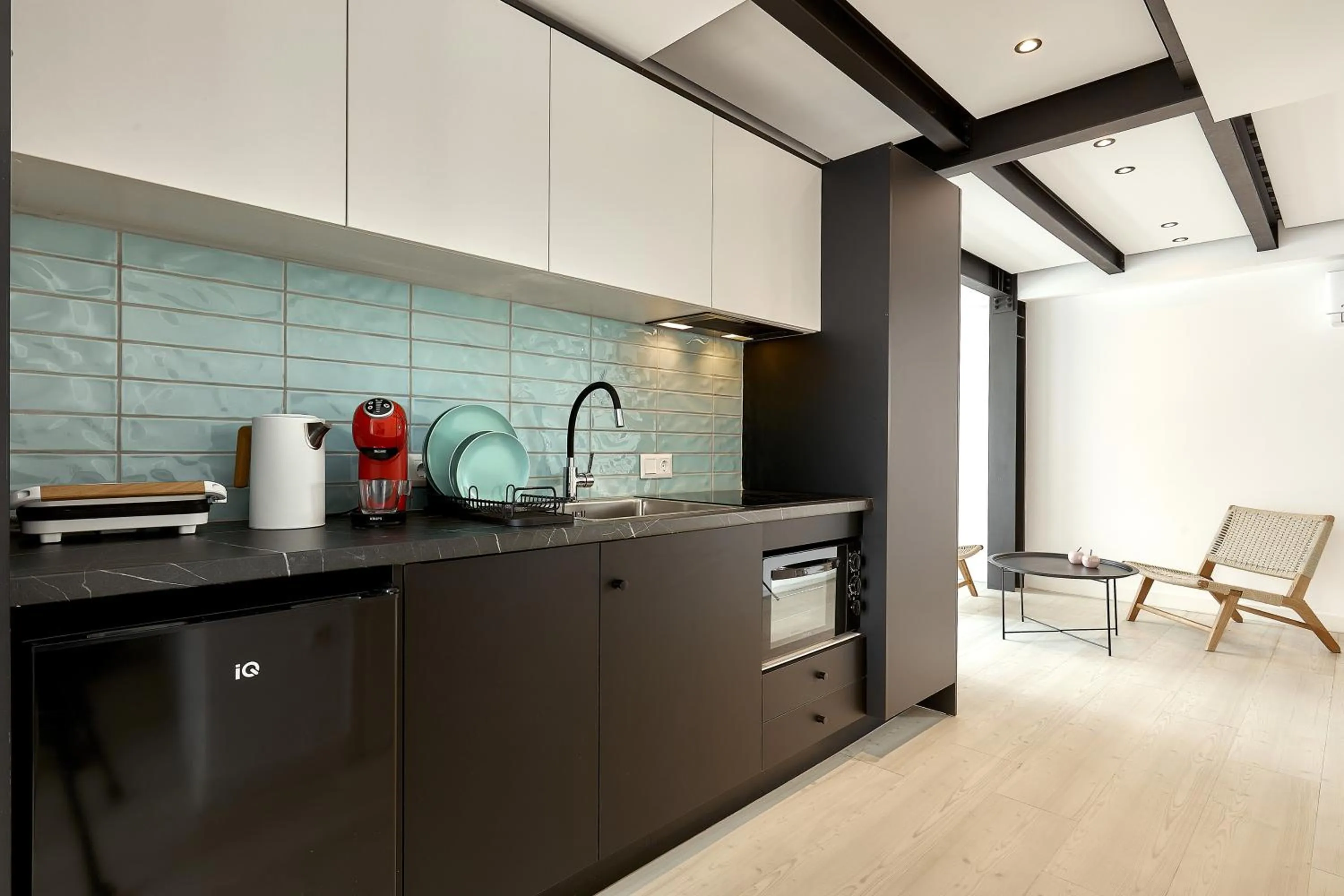 Coffee/tea facilities in MichELe Luxury apartments by Smaris Collection