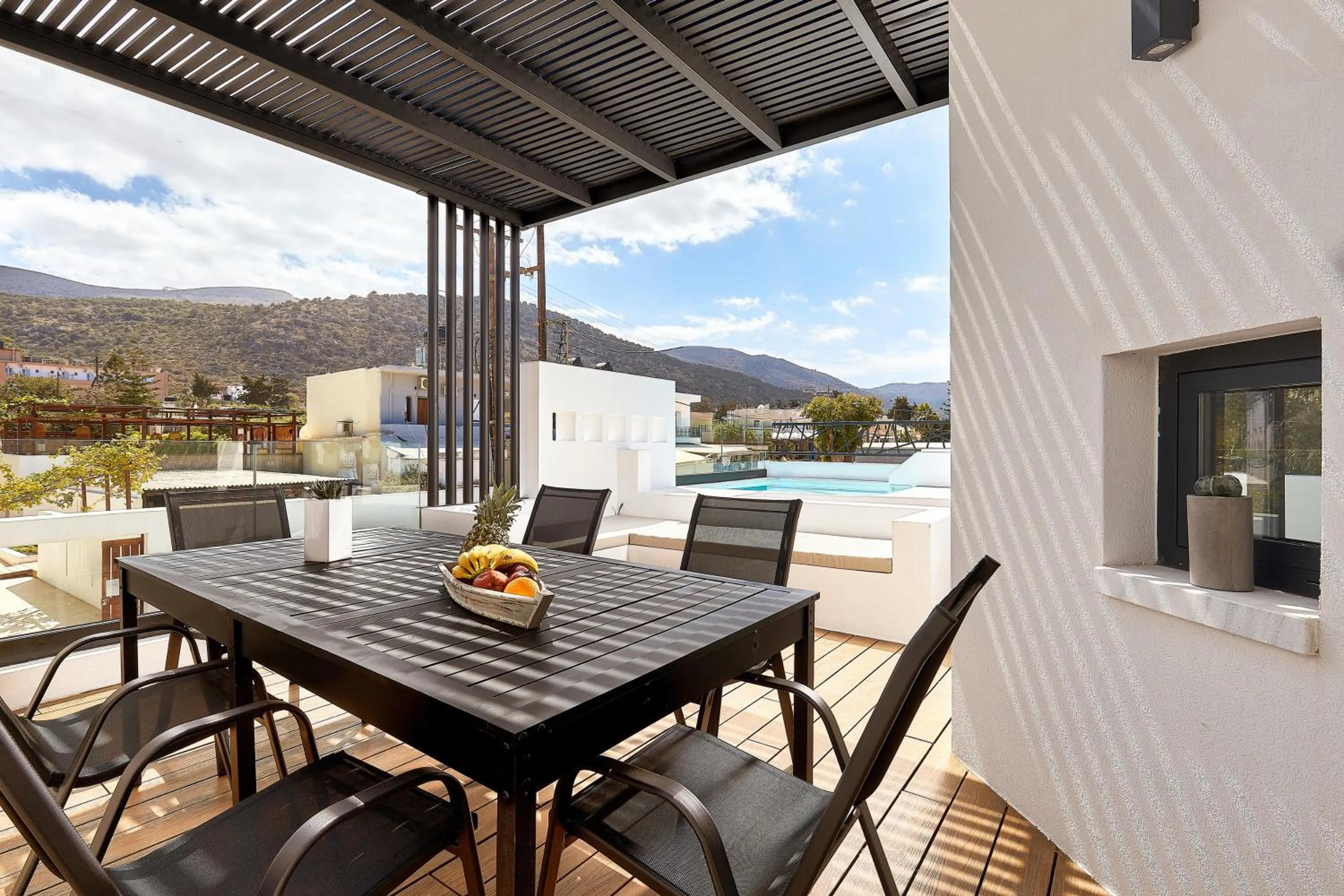 Dining area in MichELe Luxury apartments by Smaris Collection