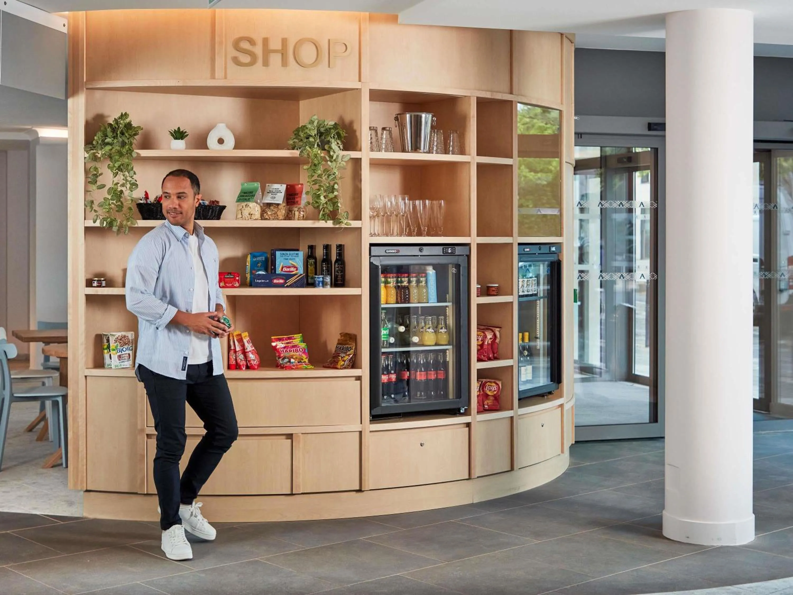 Property building in Aparthotel Adagio Paris Boulogne