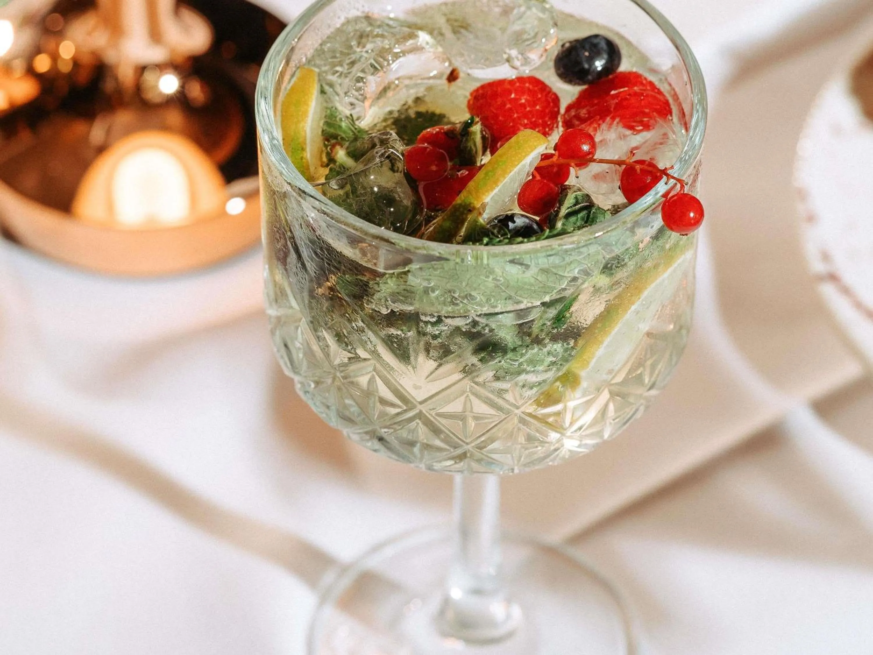 Lounge or bar in Swissôtel Poiana Brasov