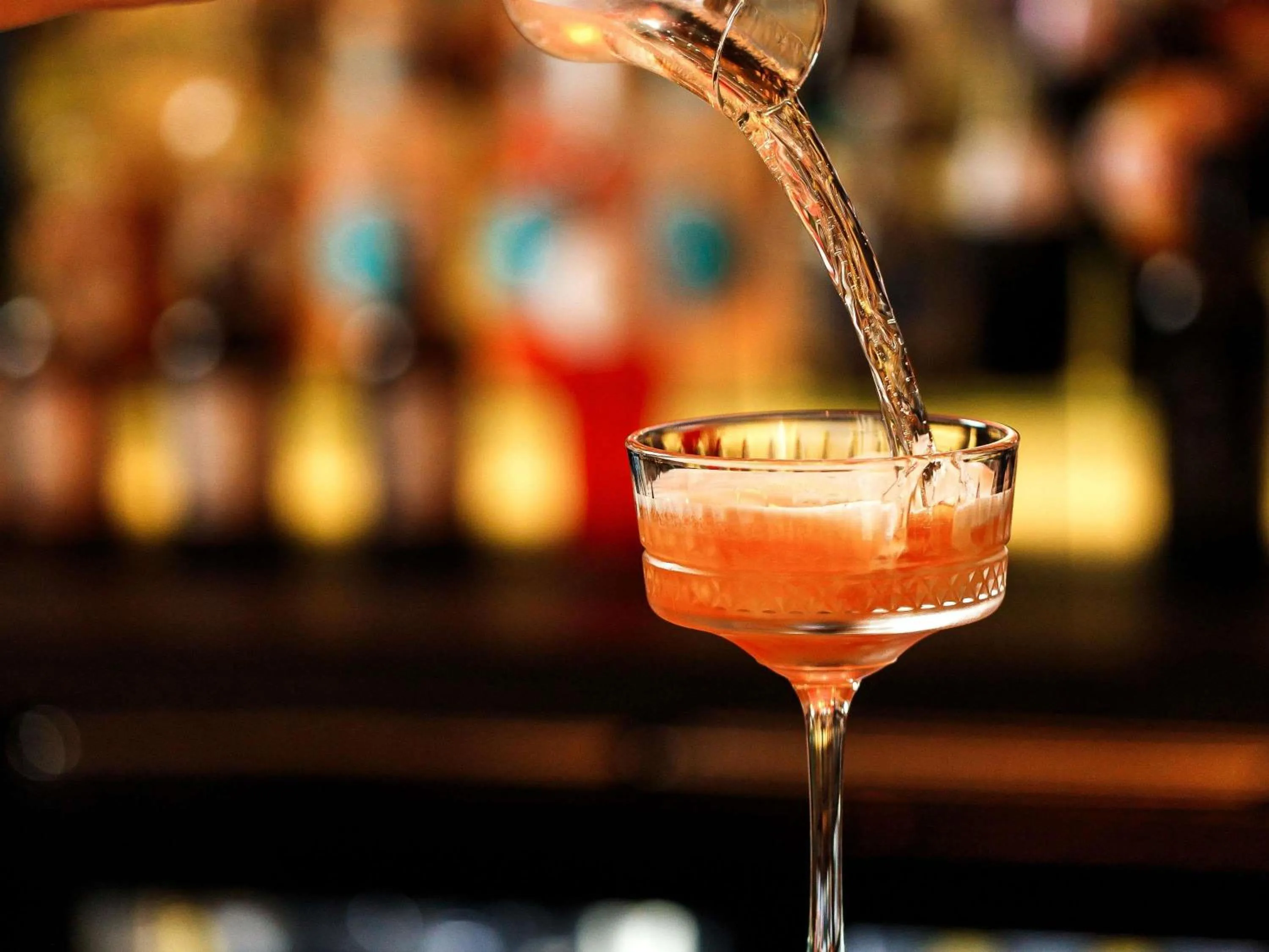 Lounge or bar in Swissôtel Poiana Brasov