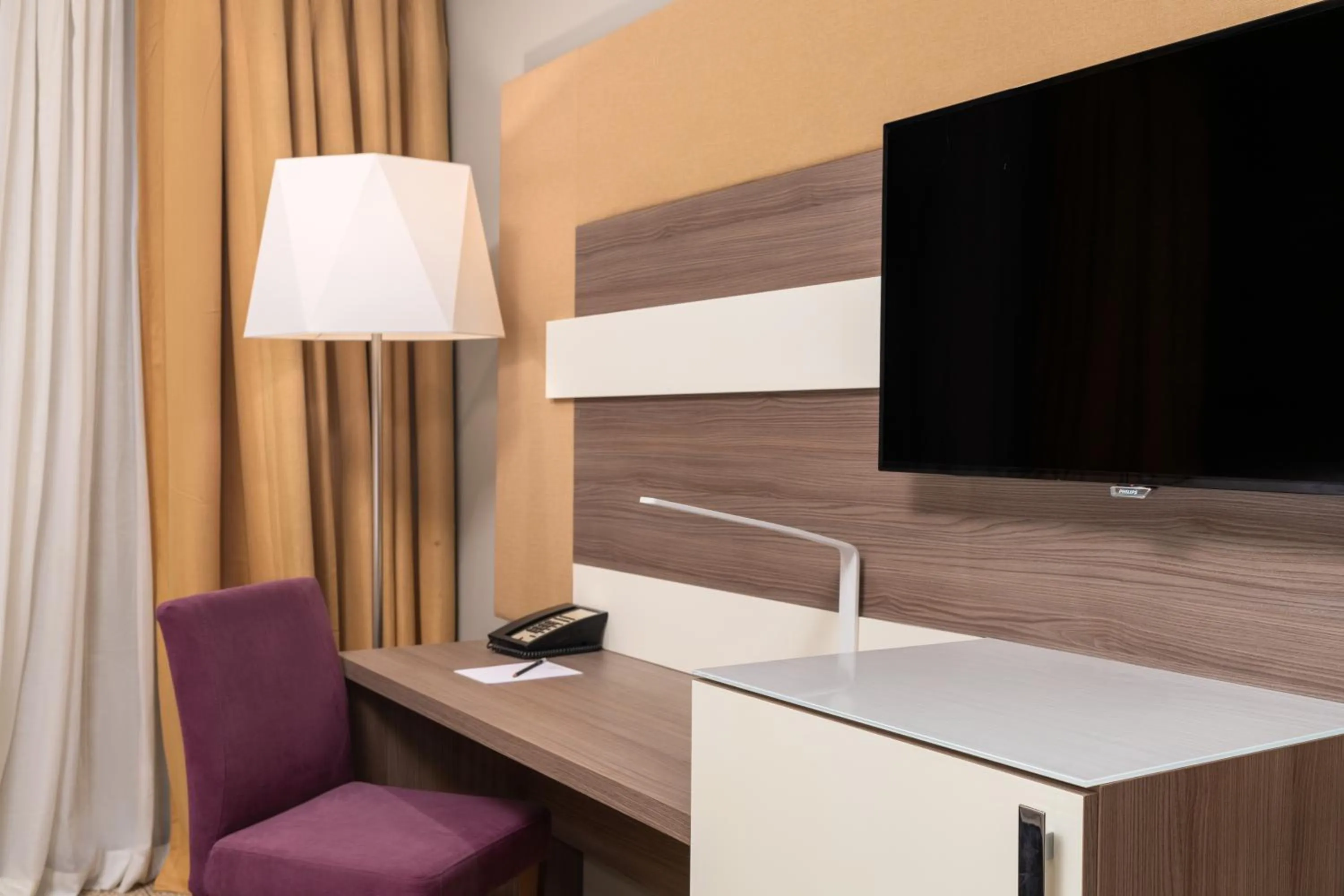 TV and multimedia in Mercure Makkah Aziziah