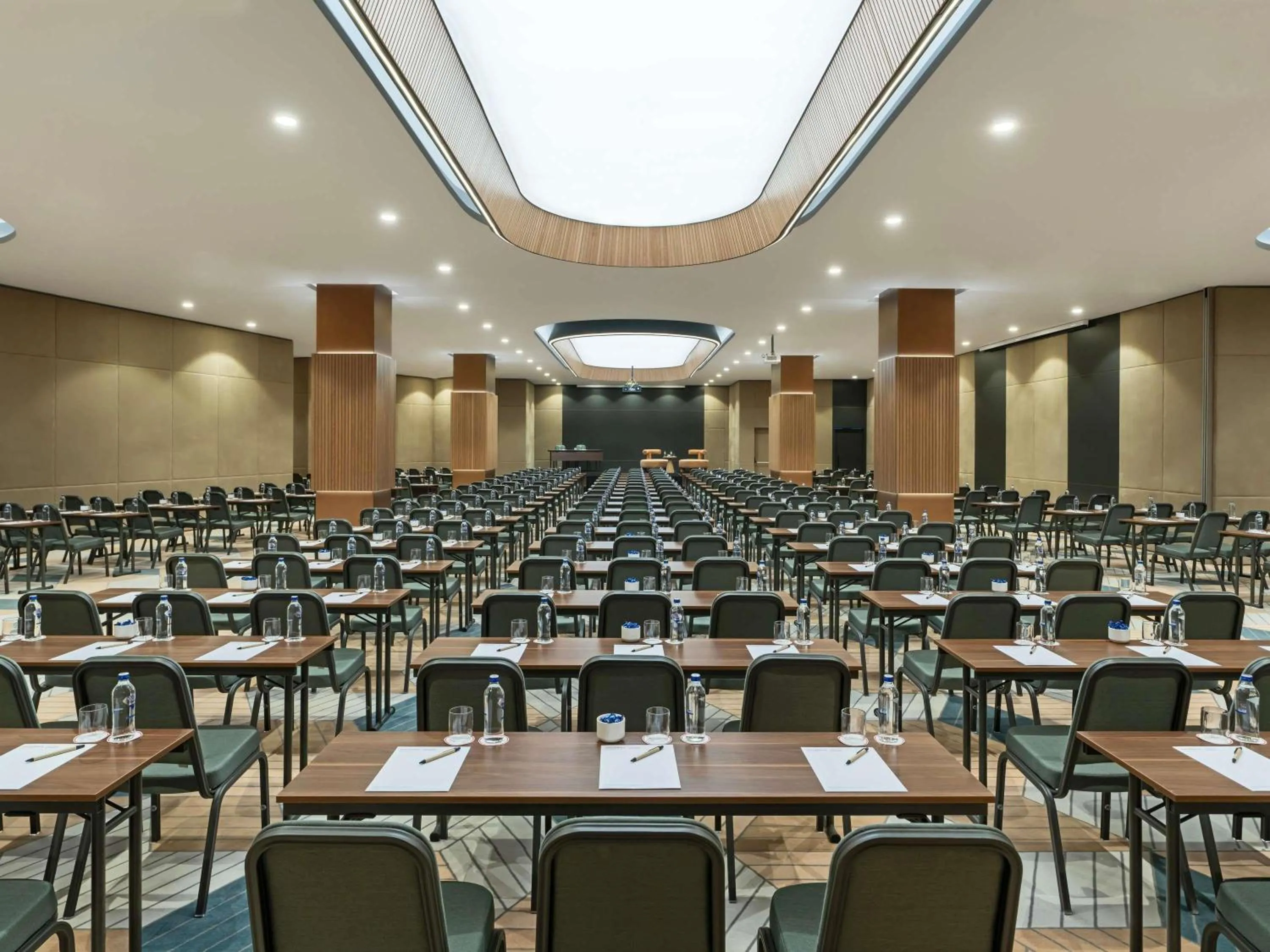 Meeting/conference room in Mövenpick Hotel Istanbul Marmara Sea