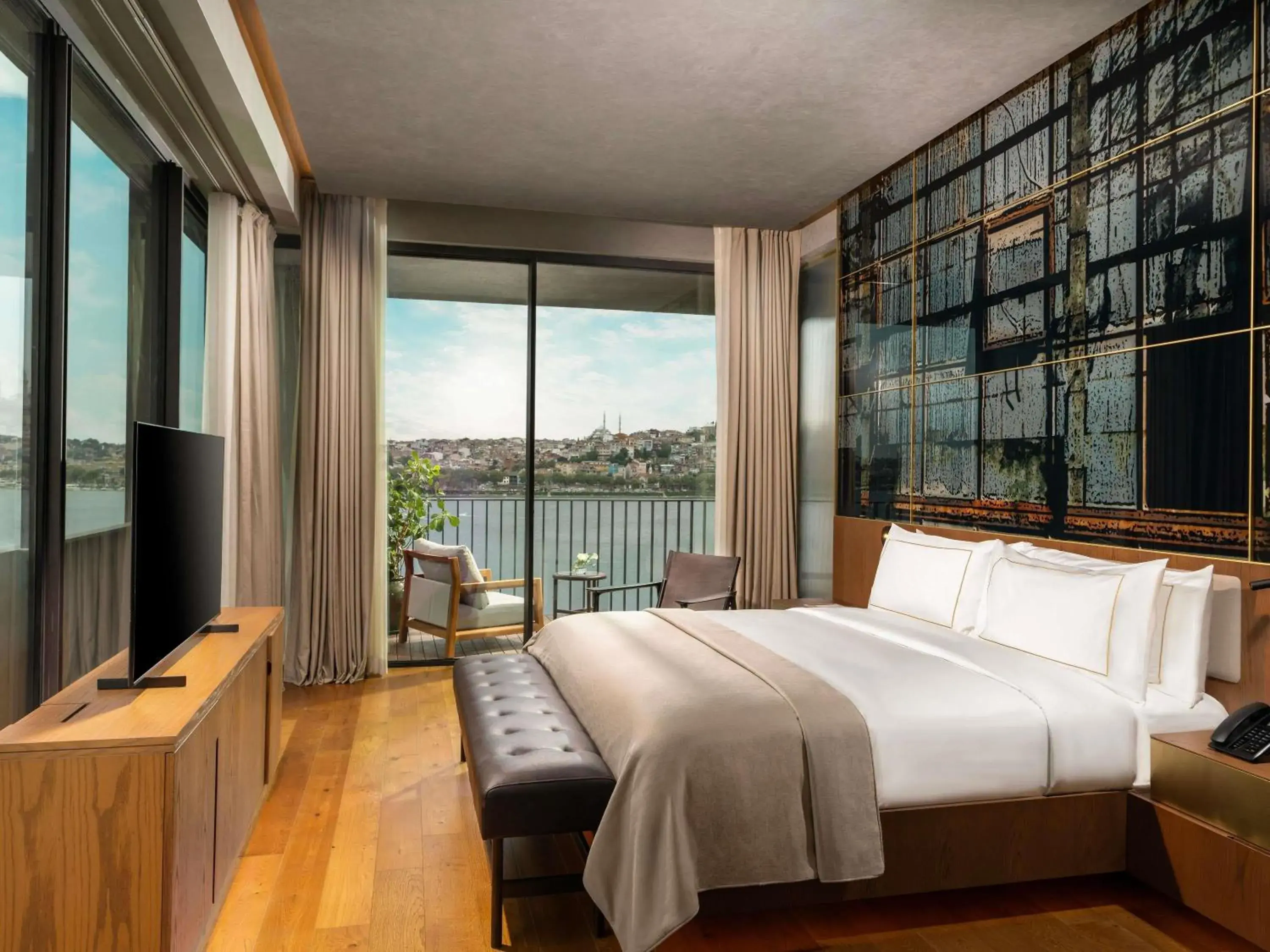 One-Bedroom Premium Terrace Suite with Sea View - Nickelodeon Play Access in Rixos Tersane Istanbul One-Bedroom Premium Terrace Suite with Sea View - Nickelodeon Play Access in Rixos Tersane Istanbul